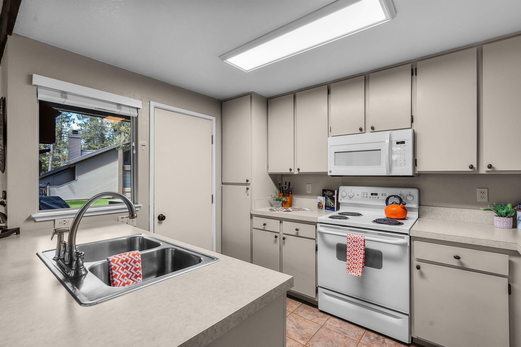 57039 Tennis Village Lane Unit: 12