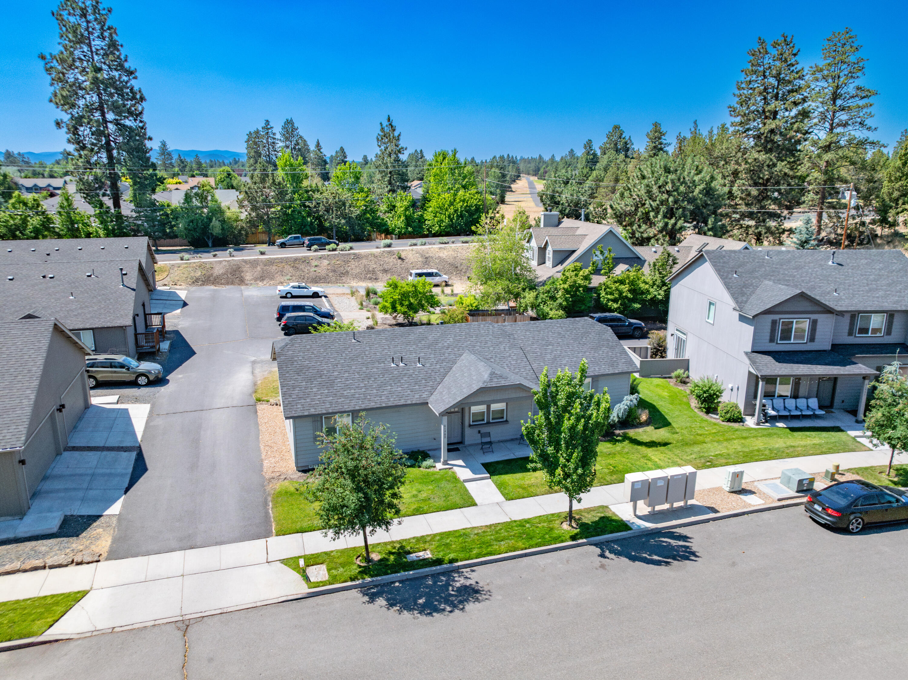 61989 NE Nates Place