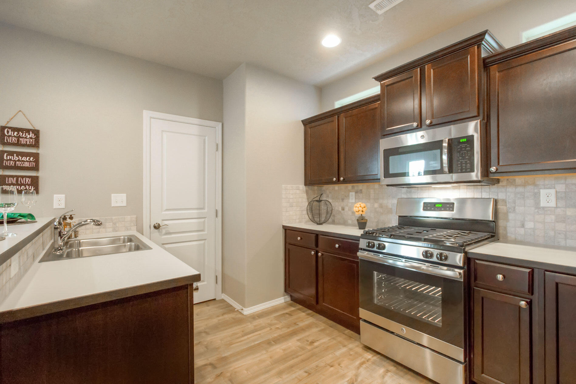 62033 NE Nates Place