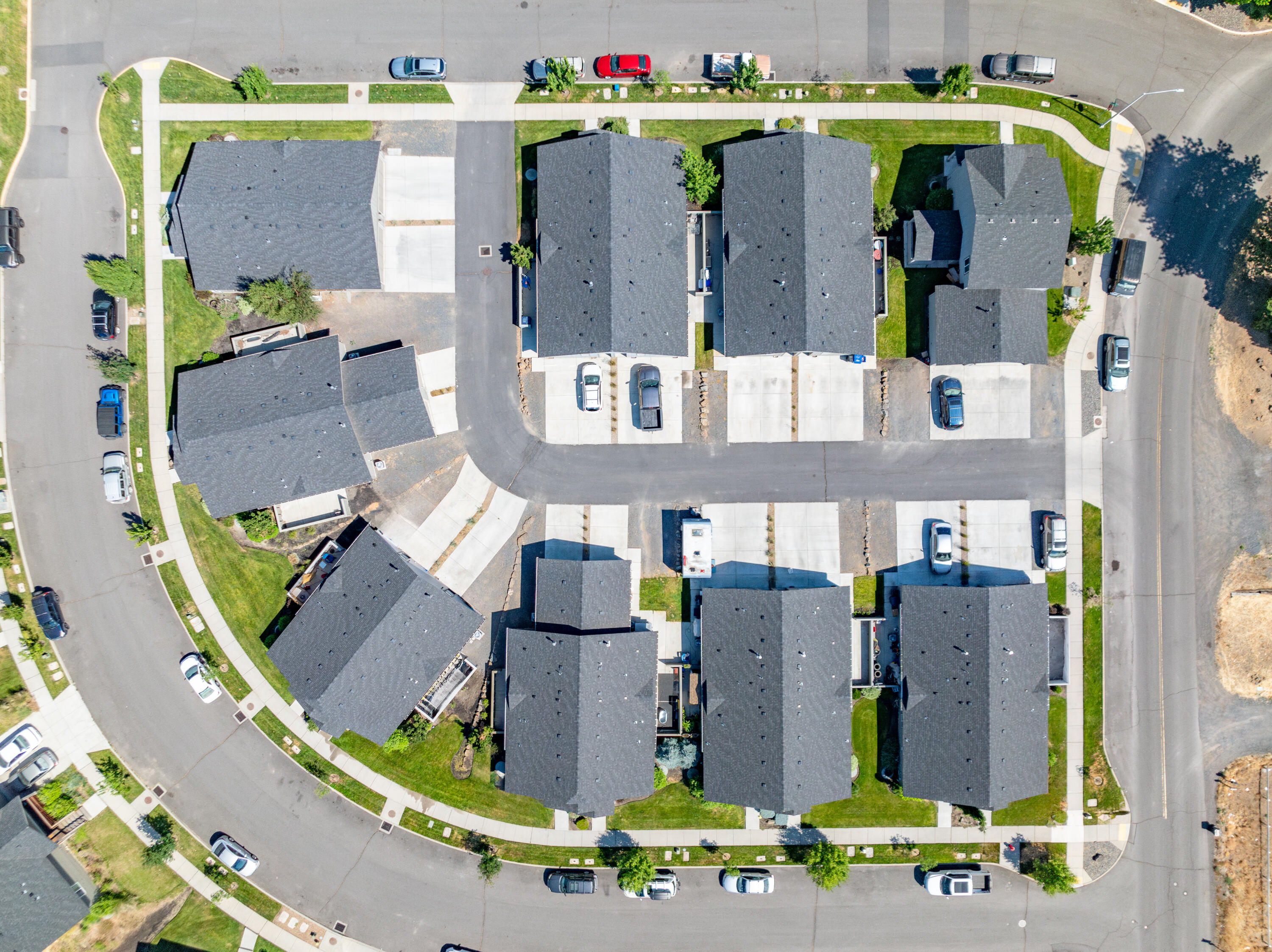 62000 NE Nates Place