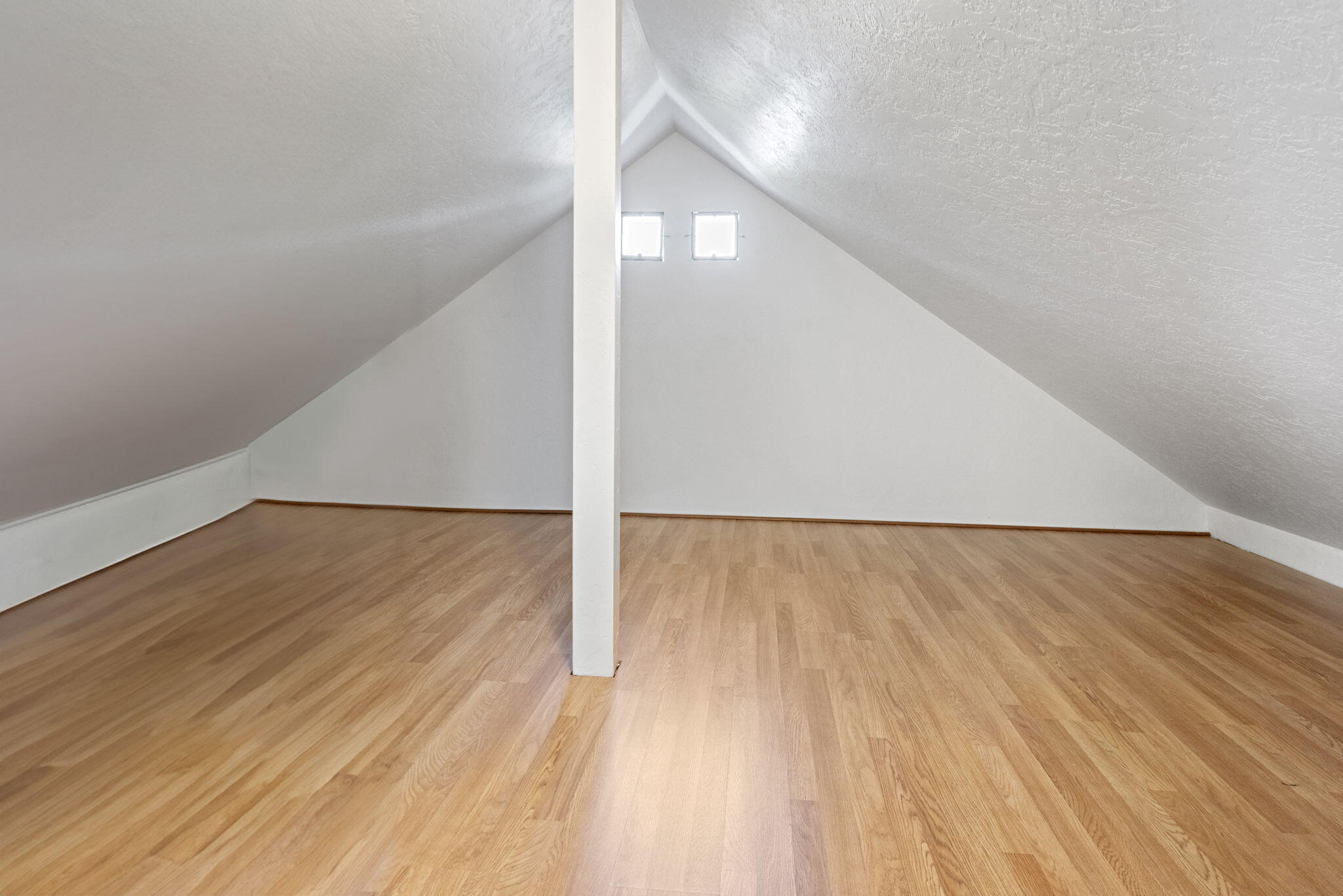 1940 NW Monterey Pines Drive, UNIT 15