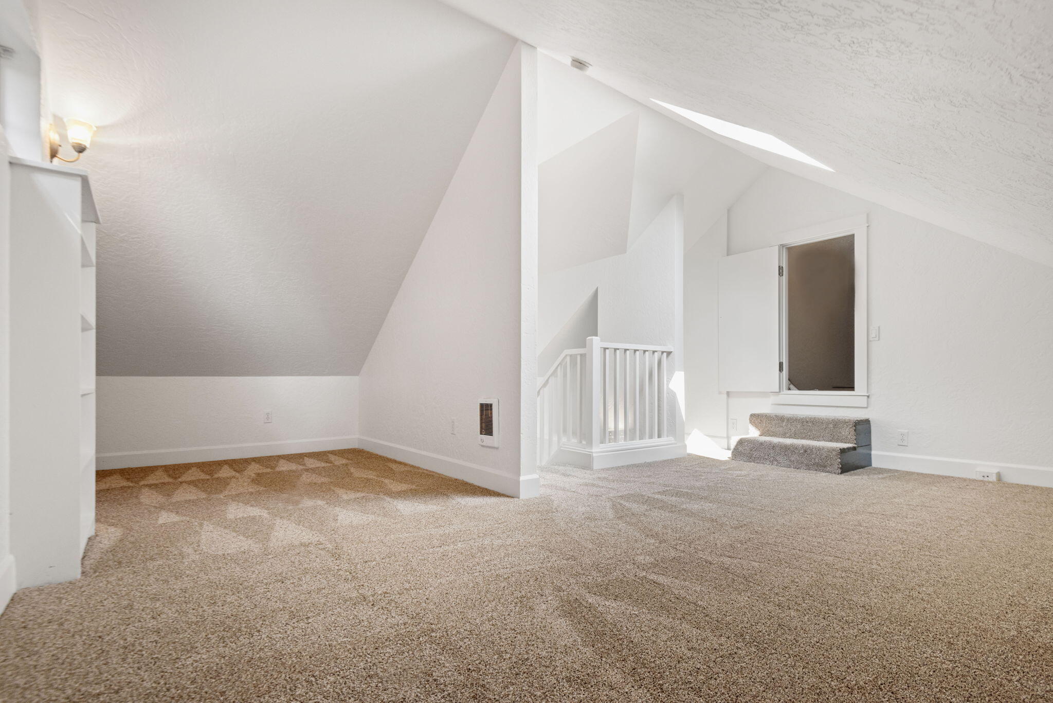 1940 NW Monterey Pines Drive, UNIT 15