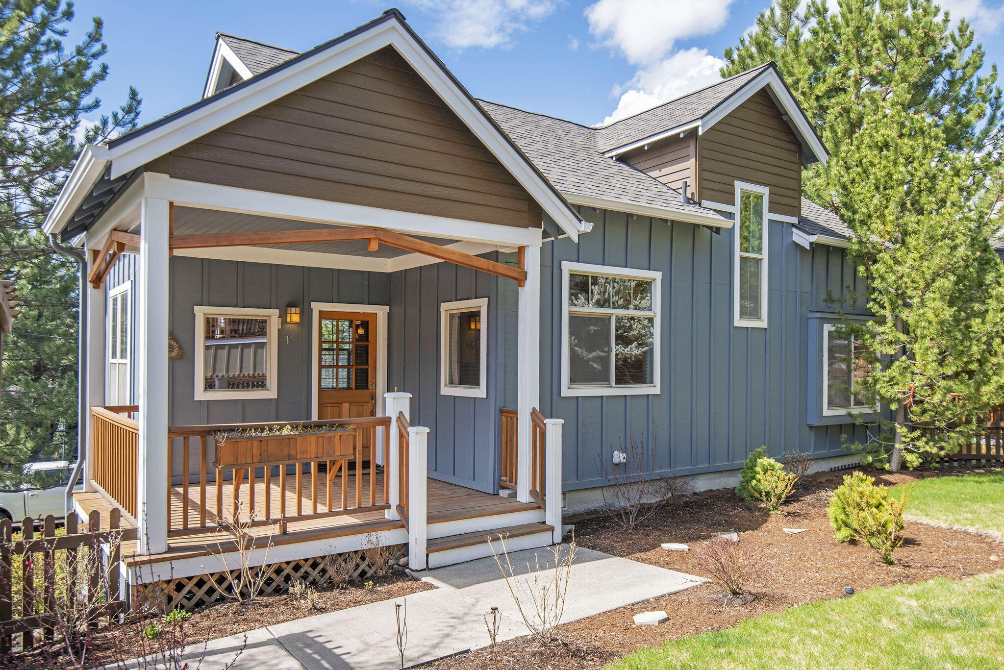 1940 NW Monterey Pines Drive, UNIT 15