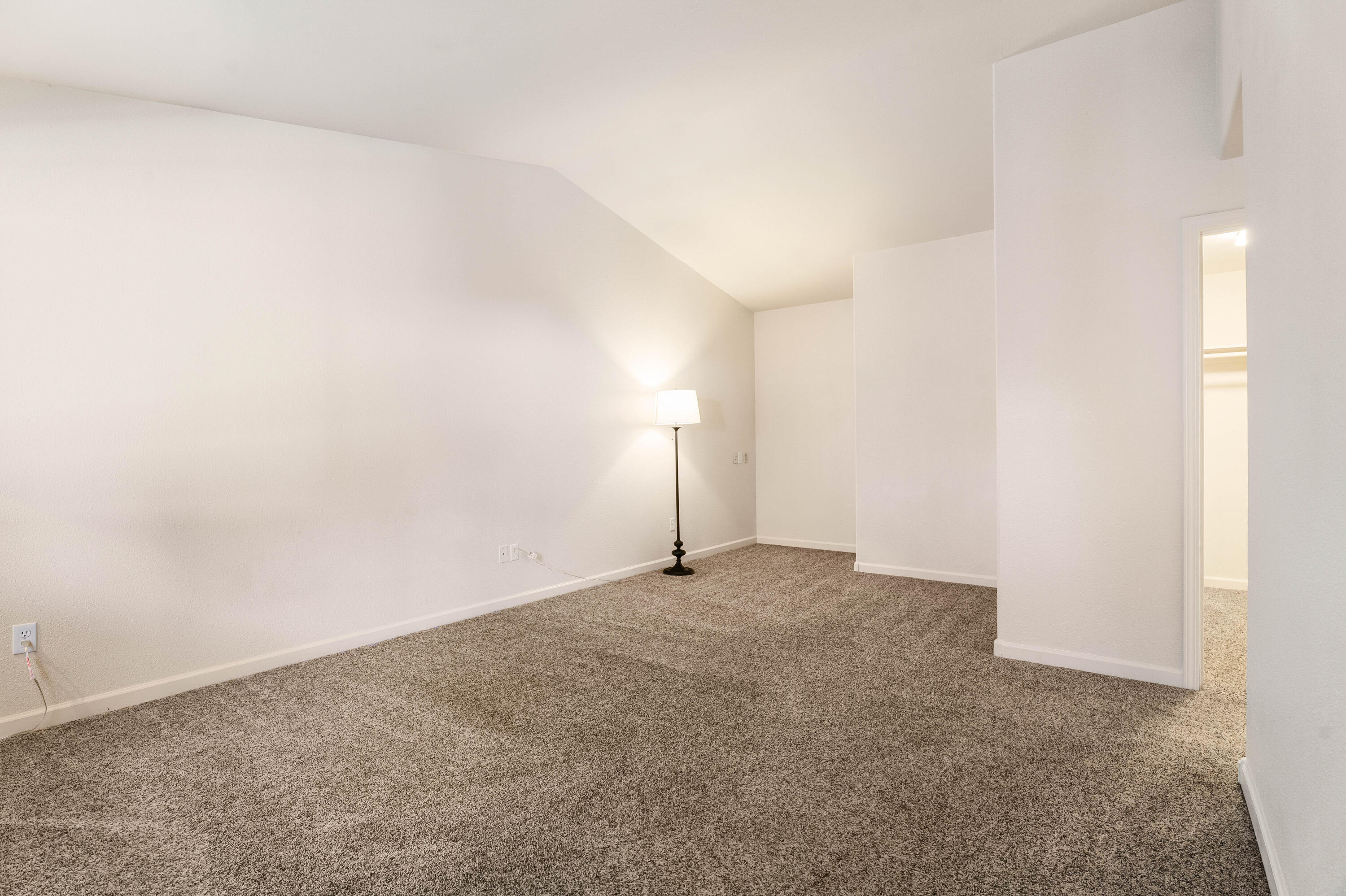 2529 NE Moonlight Drive