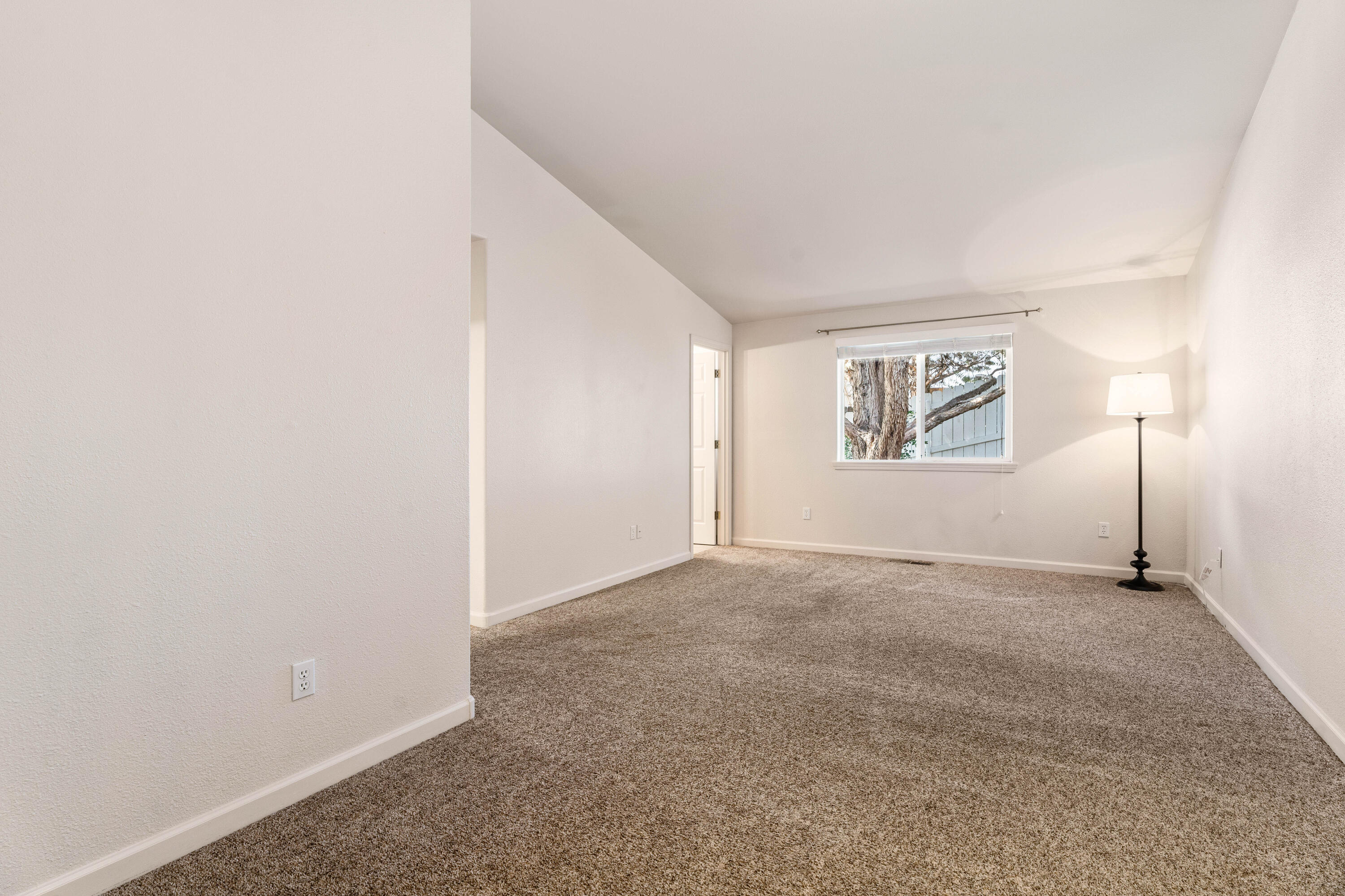 2529 NE Moonlight Drive