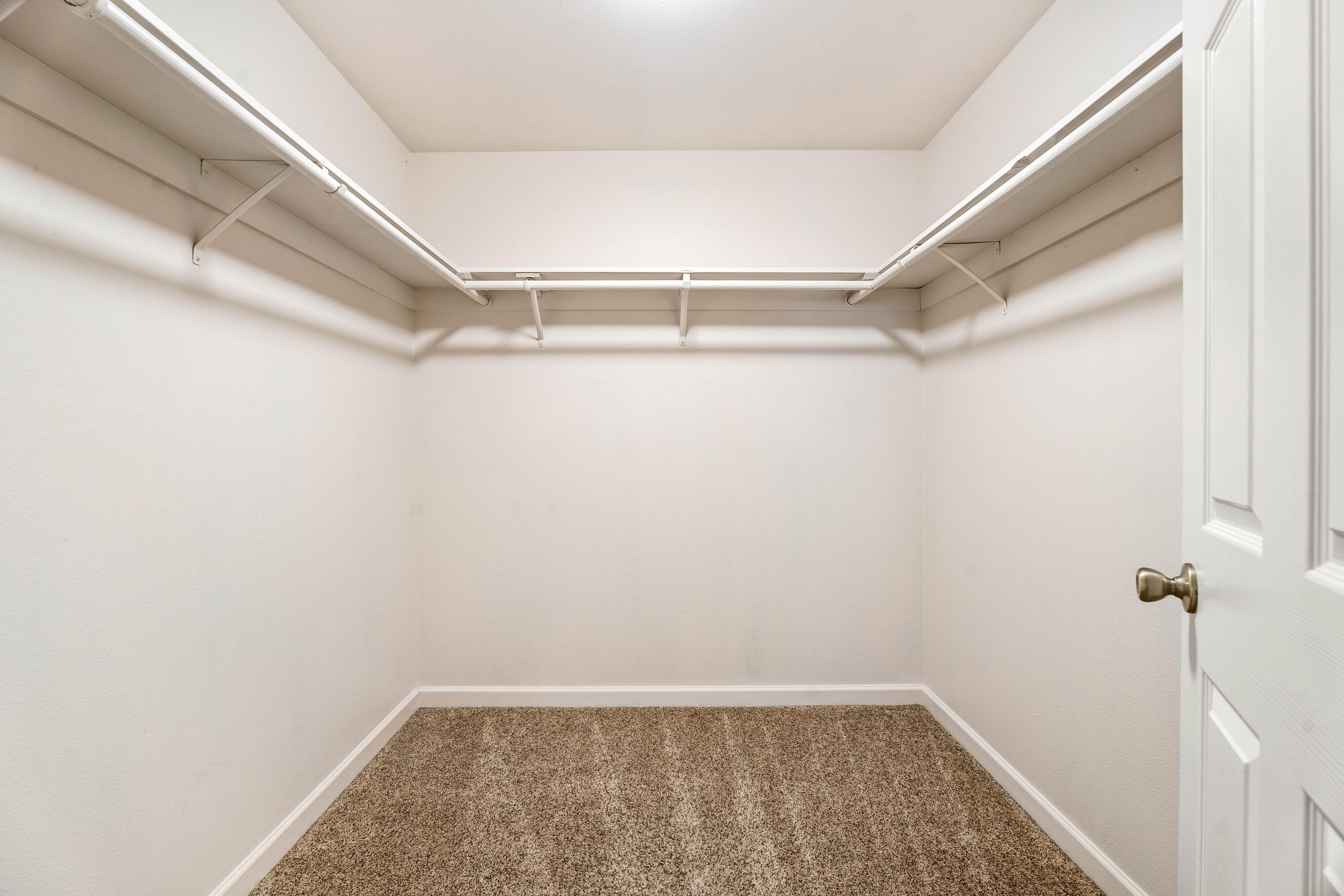 2529 NE Moonlight Drive