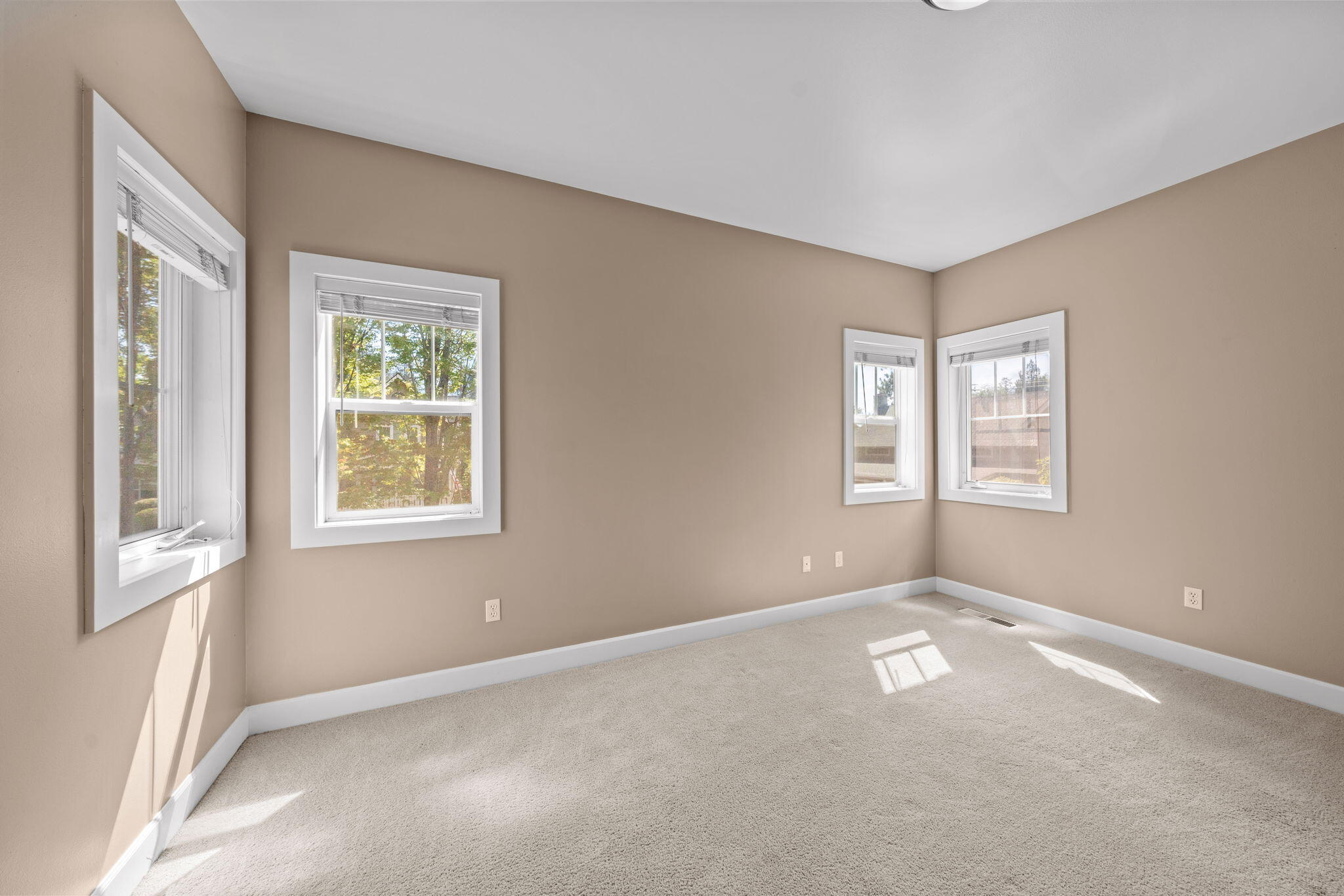 1892 NE Maker Way