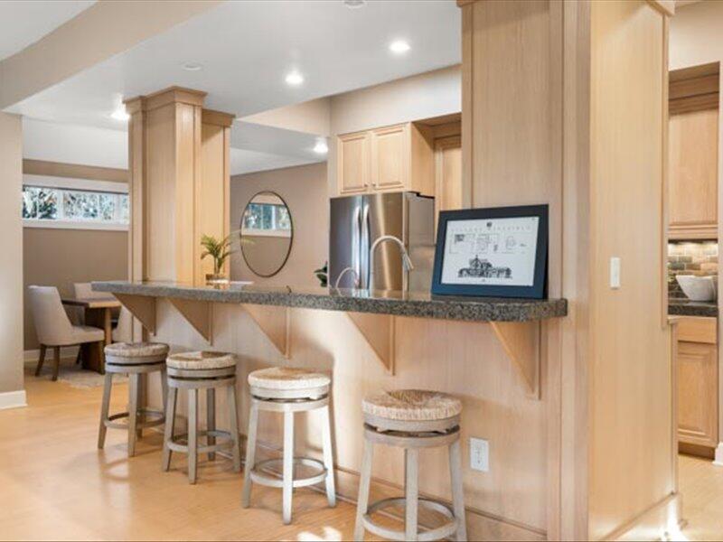 1892 NE Maker Way