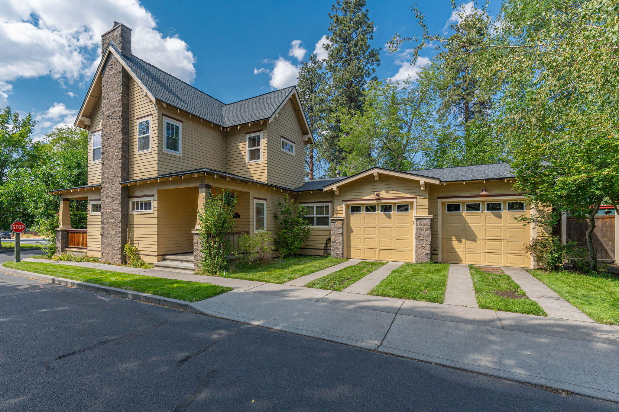 1892 NE Maker Way