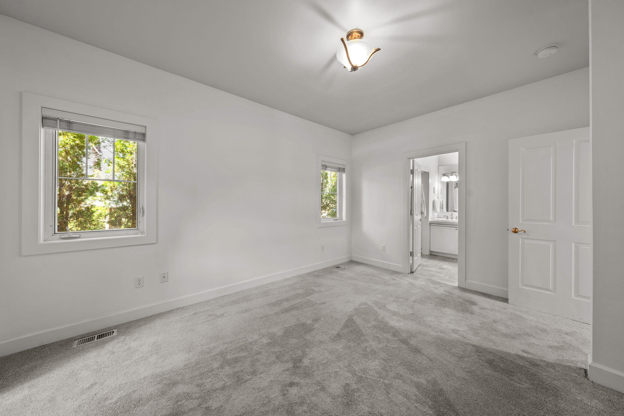1892 NE Maker Way