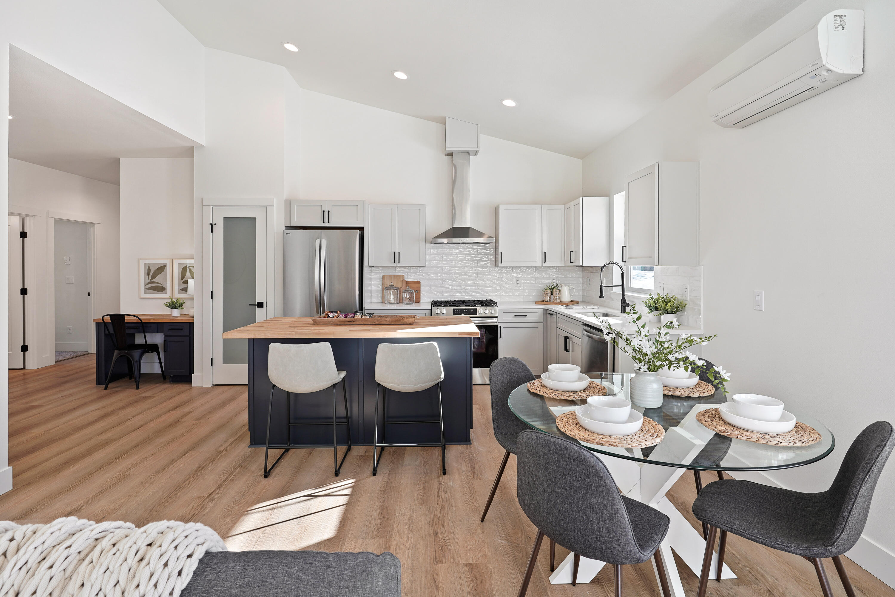 51739 Morning Pine Drive, 124