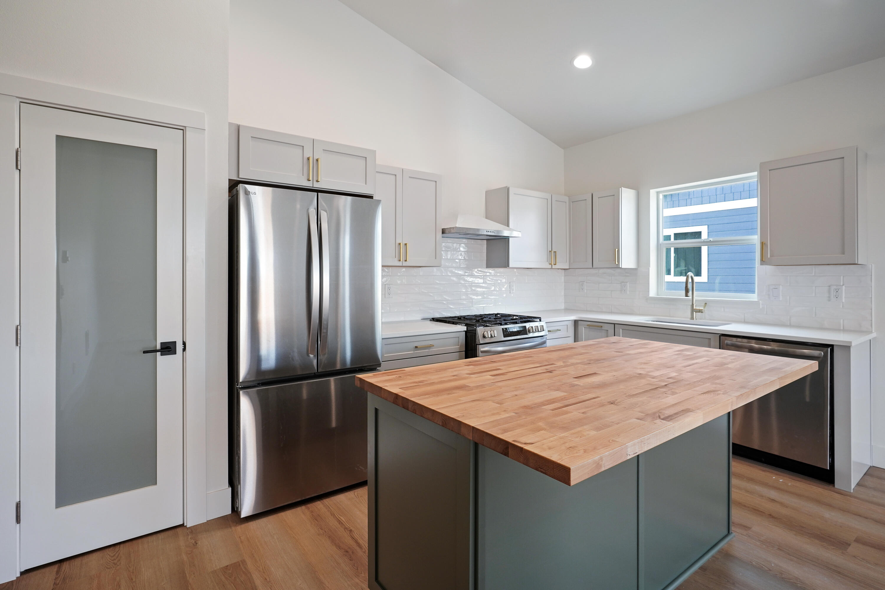 51739 Morning Pine Drive, 124