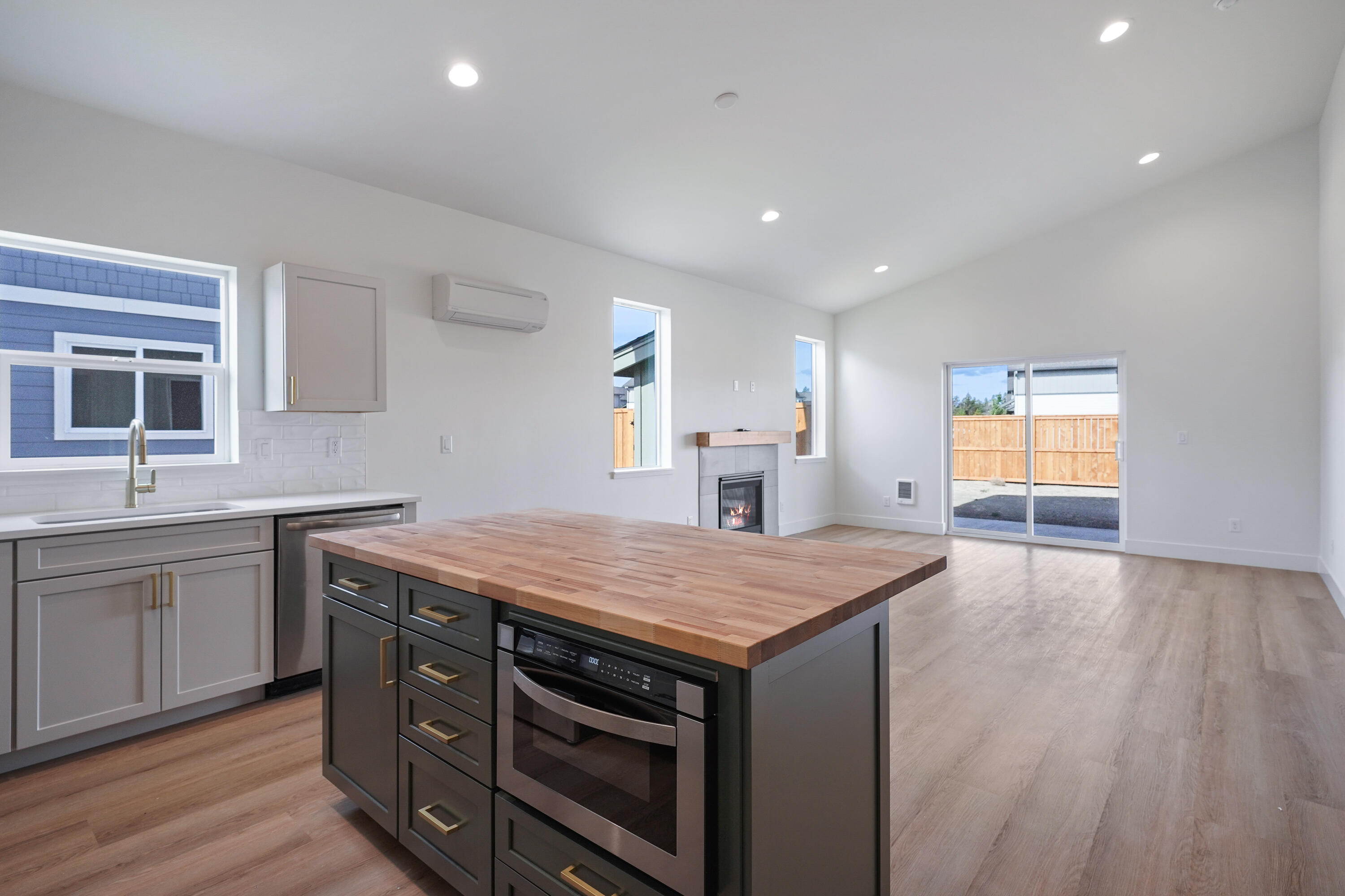 51739 Morning Pine Drive, 124