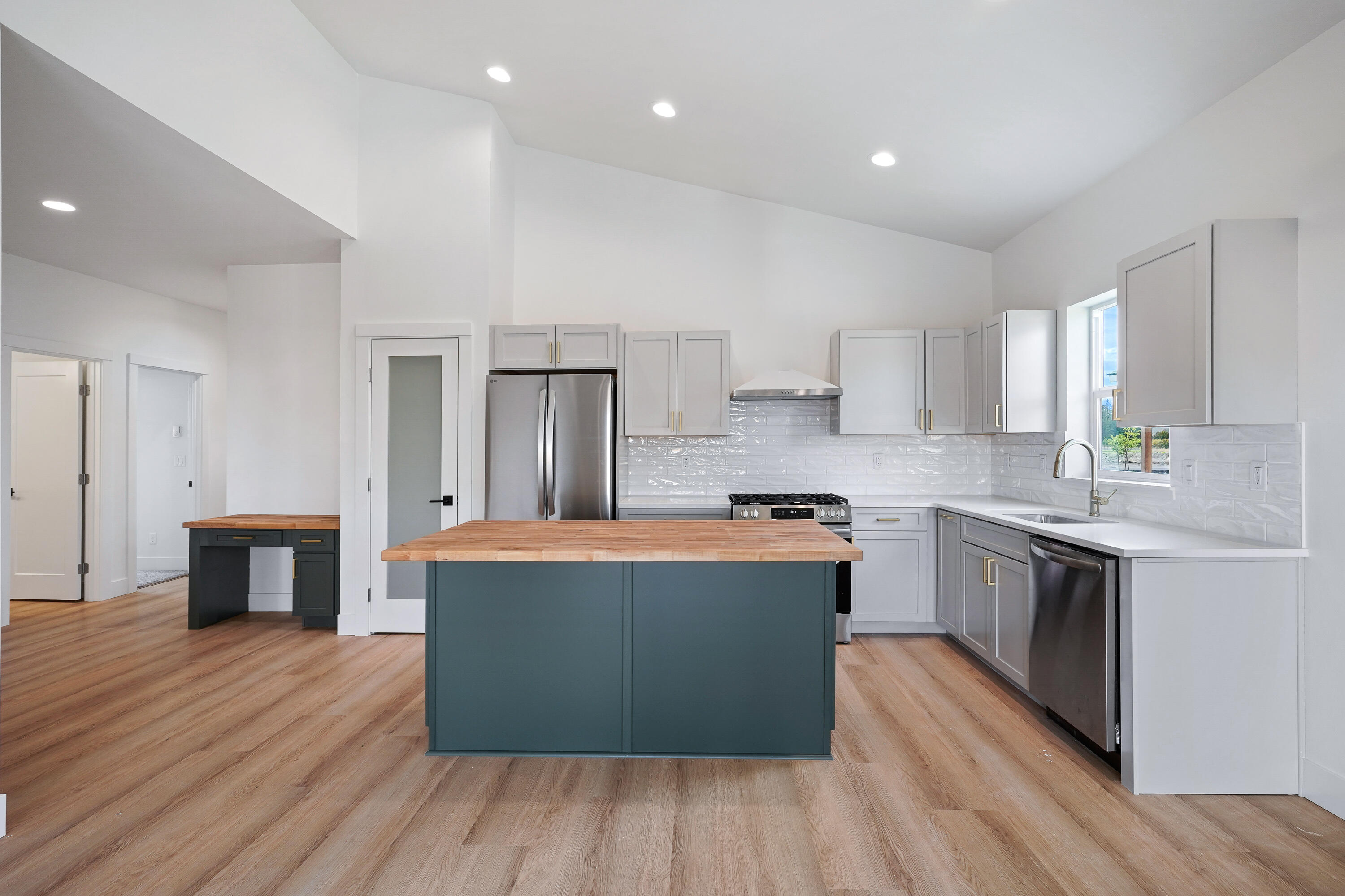 51739 Morning Pine Drive, 124