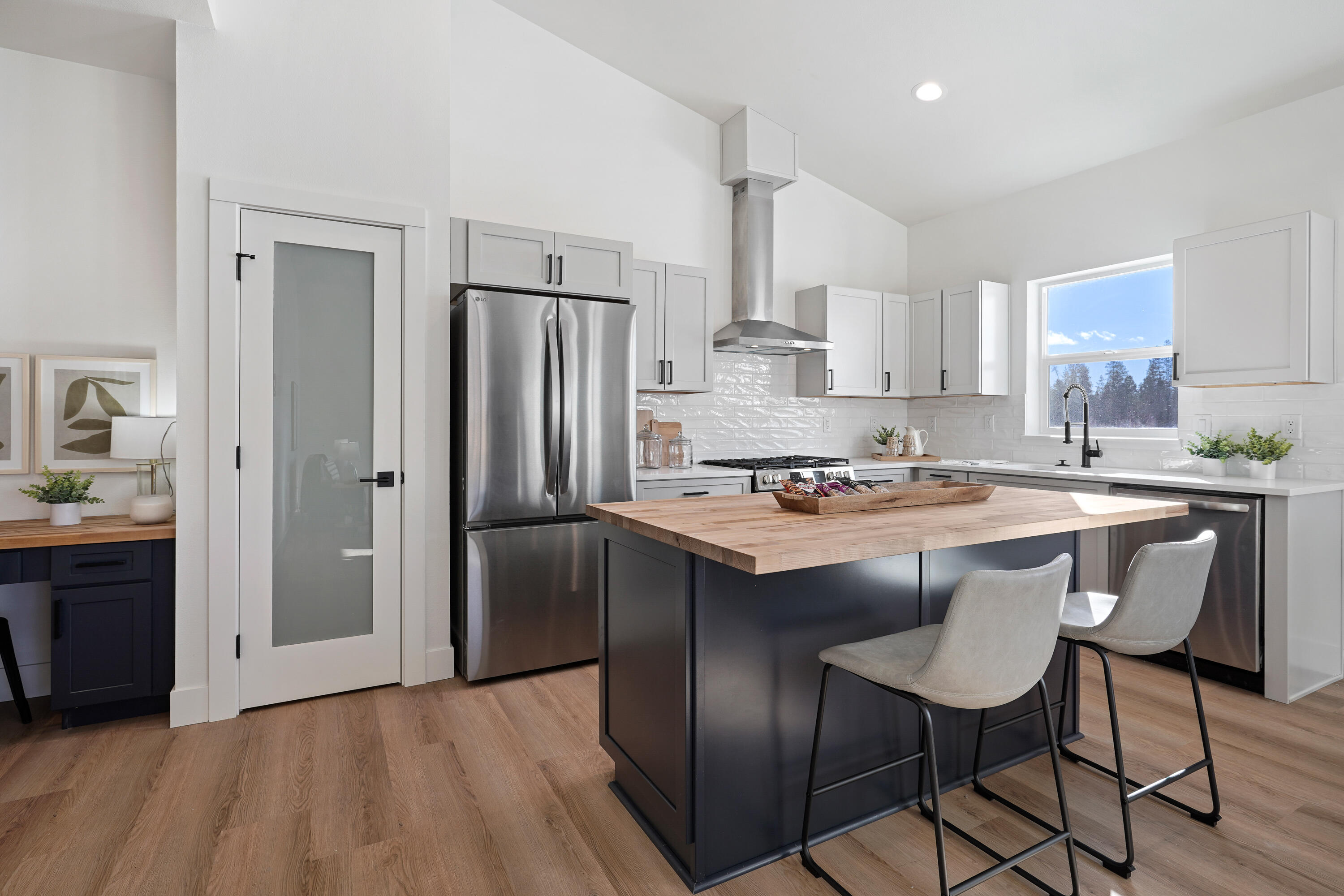 51739 Morning Pine Drive, 124