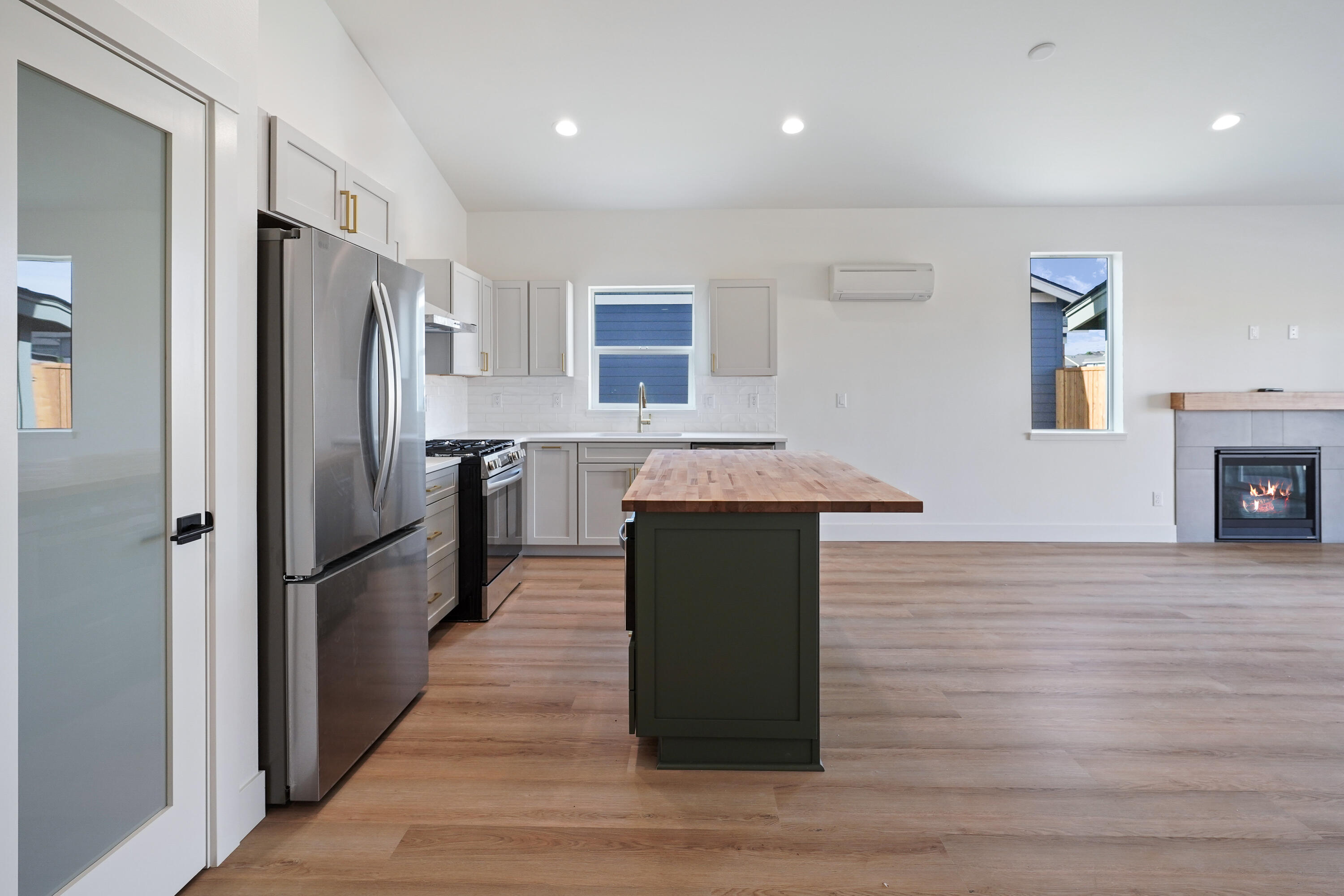 51739 Morning Pine Drive, 124