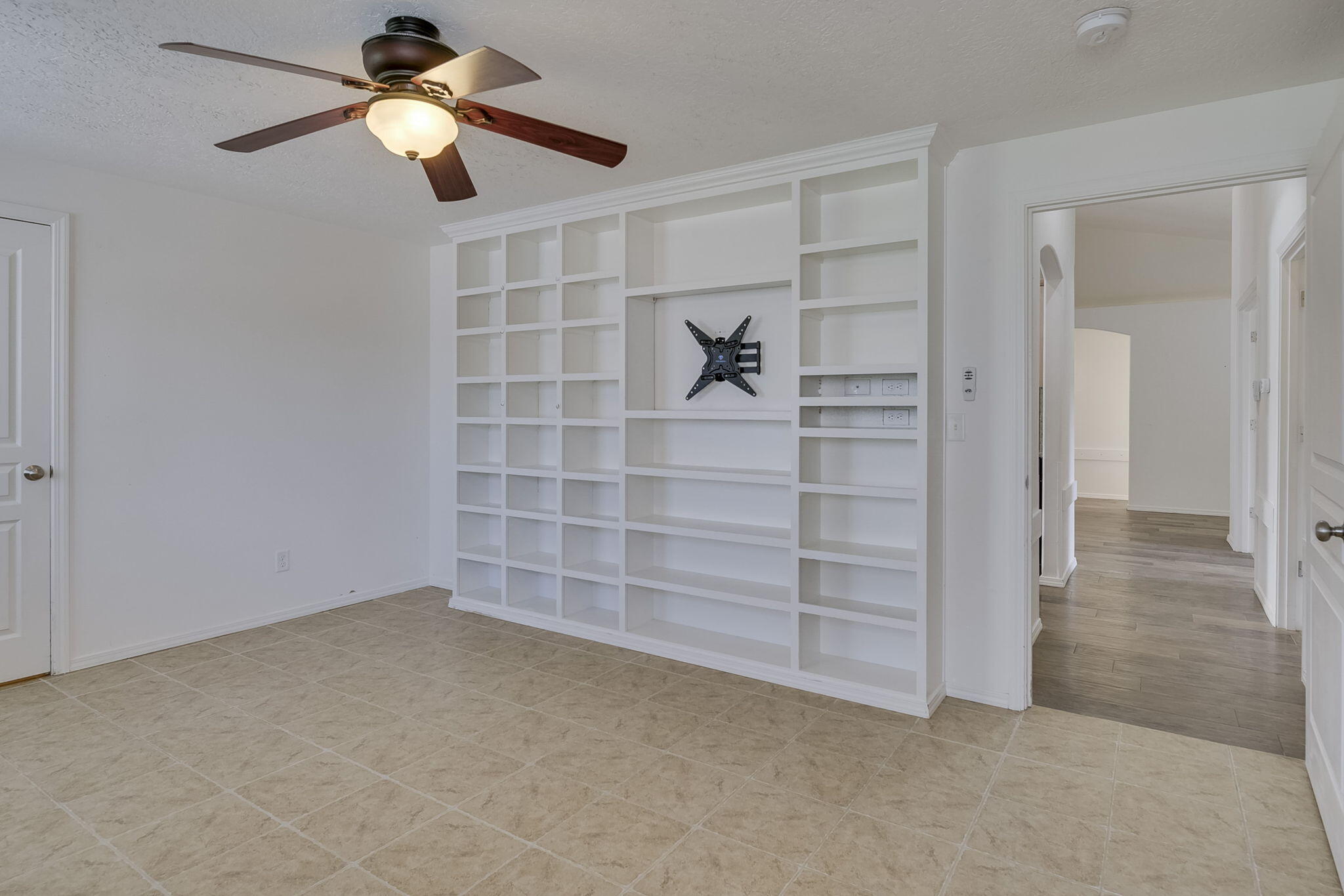 3335 SW Antler Ridge Lane