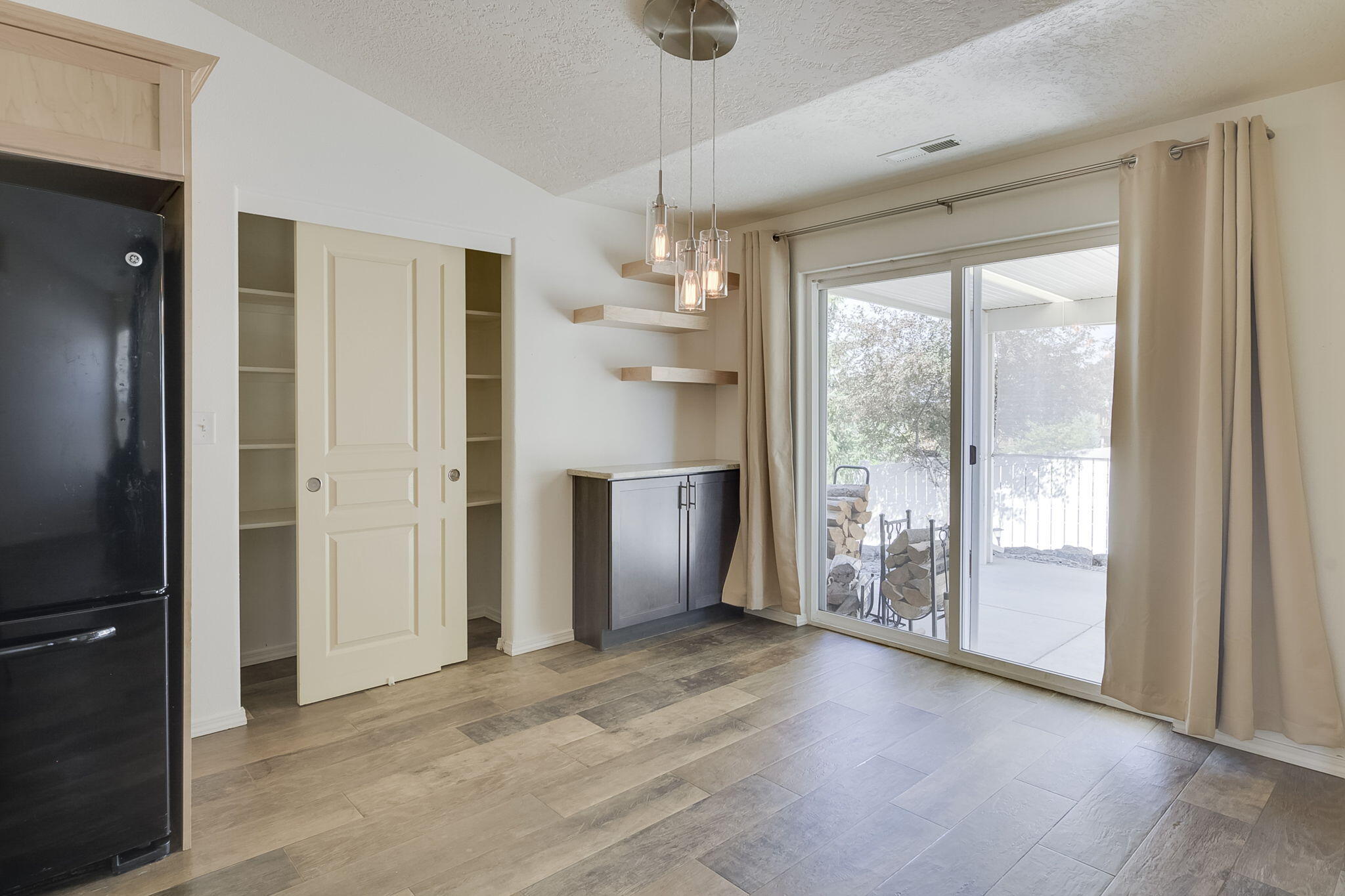 3335 SW Antler Ridge Lane