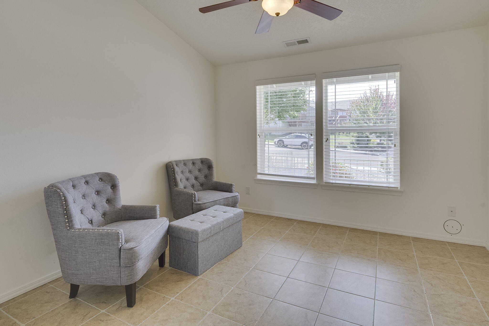 3335 SW Antler Ridge Lane