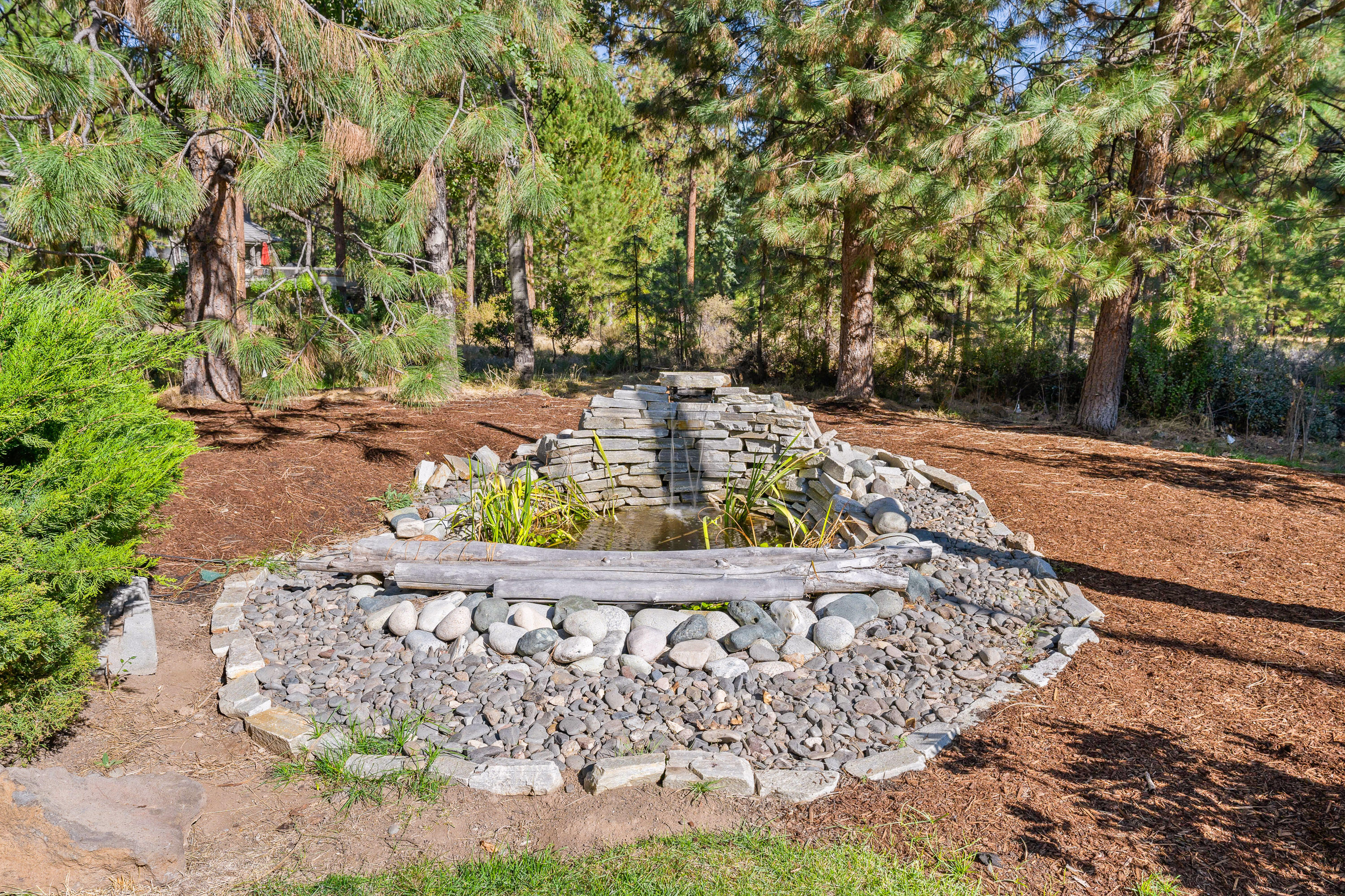 61114 Minaret Circle