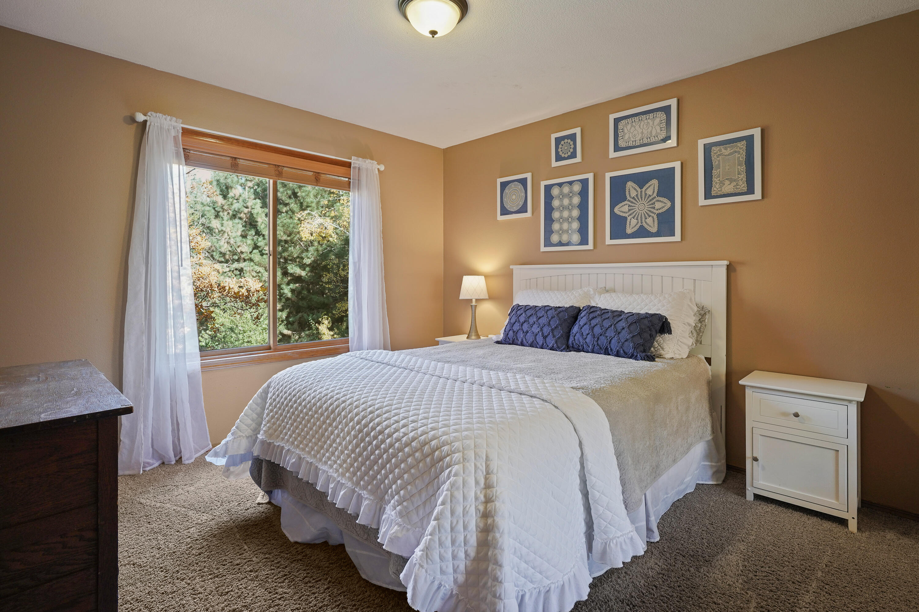 61114 Minaret Circle