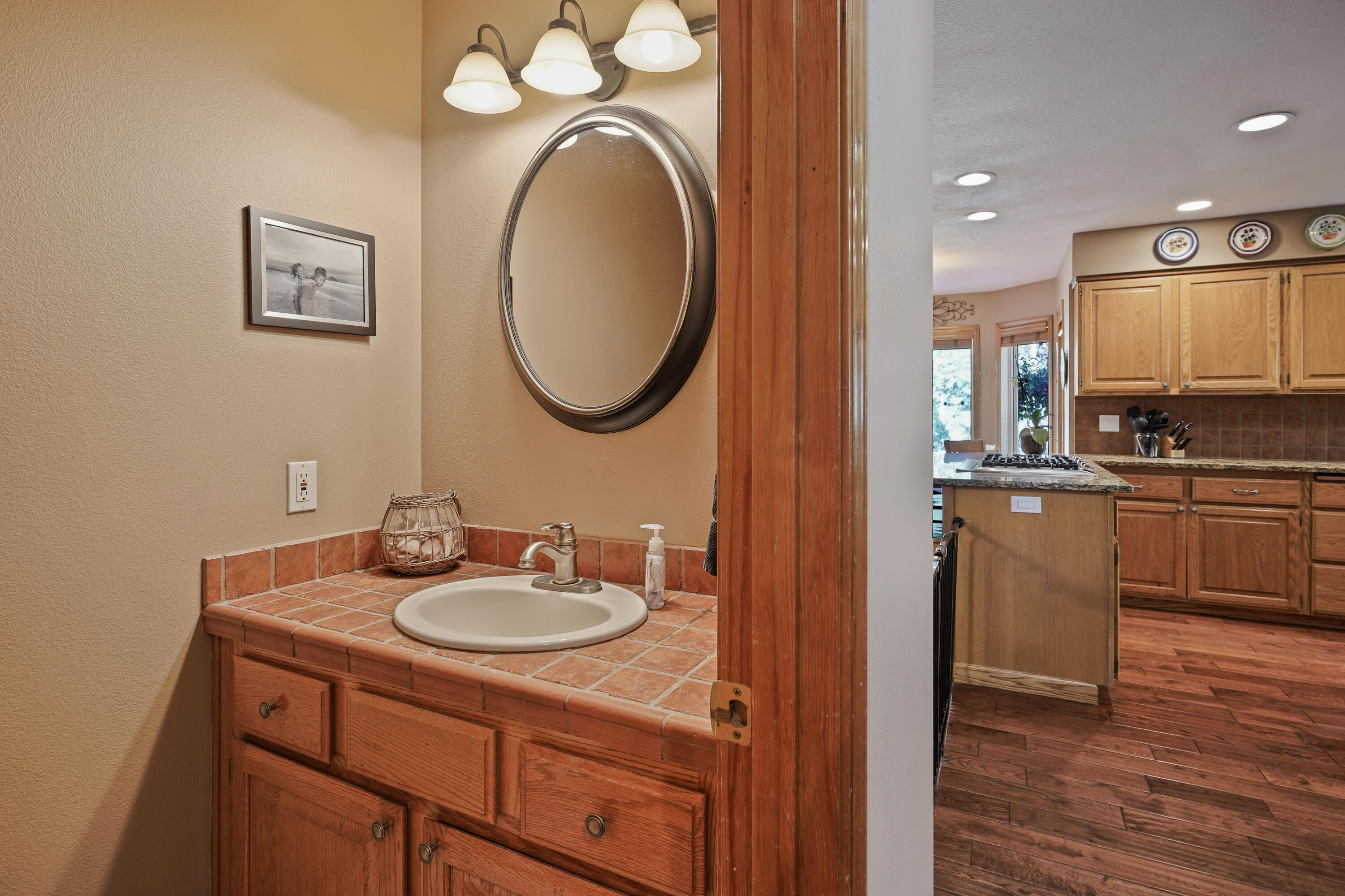 61114 Minaret Circle