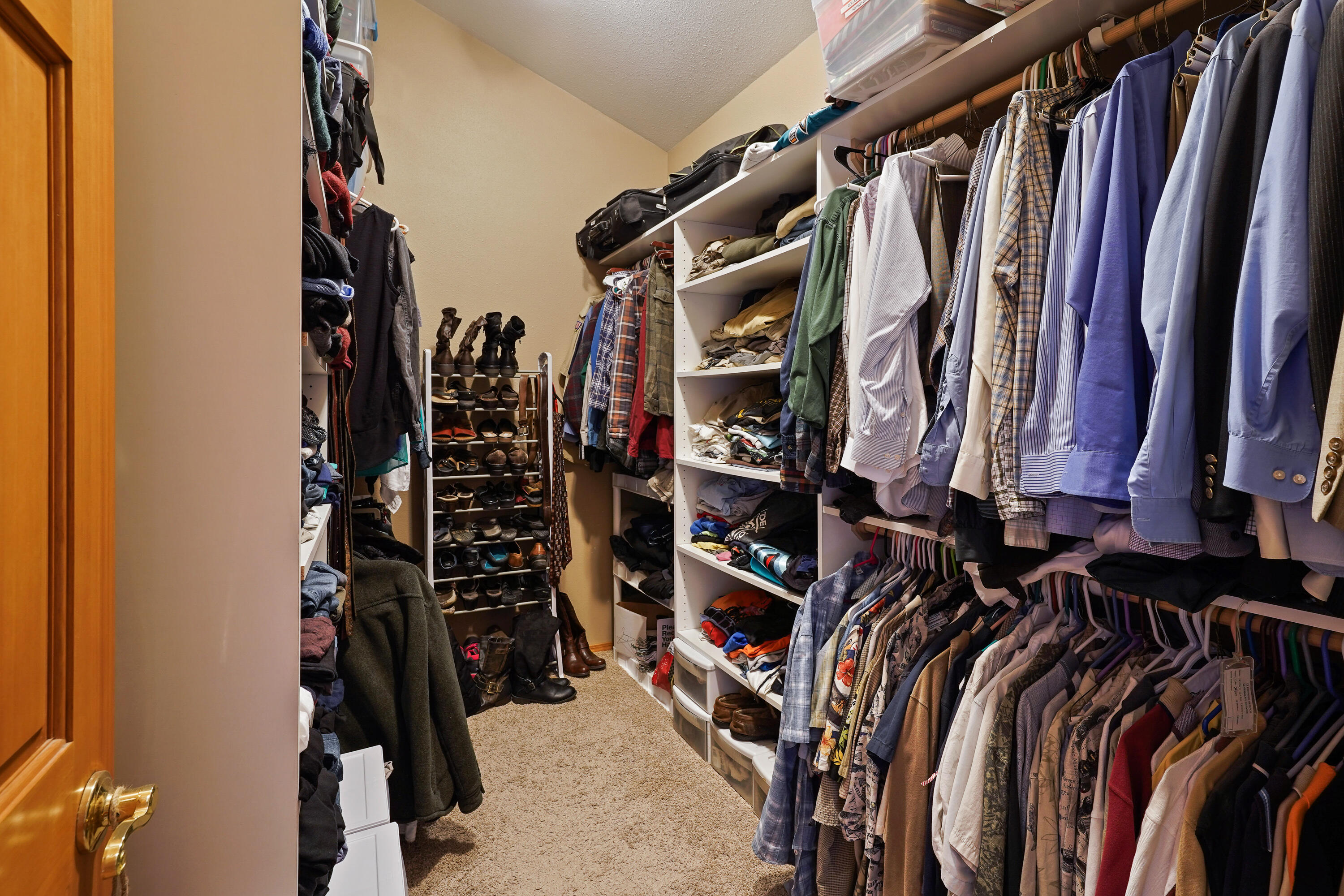 61114 Minaret Circle