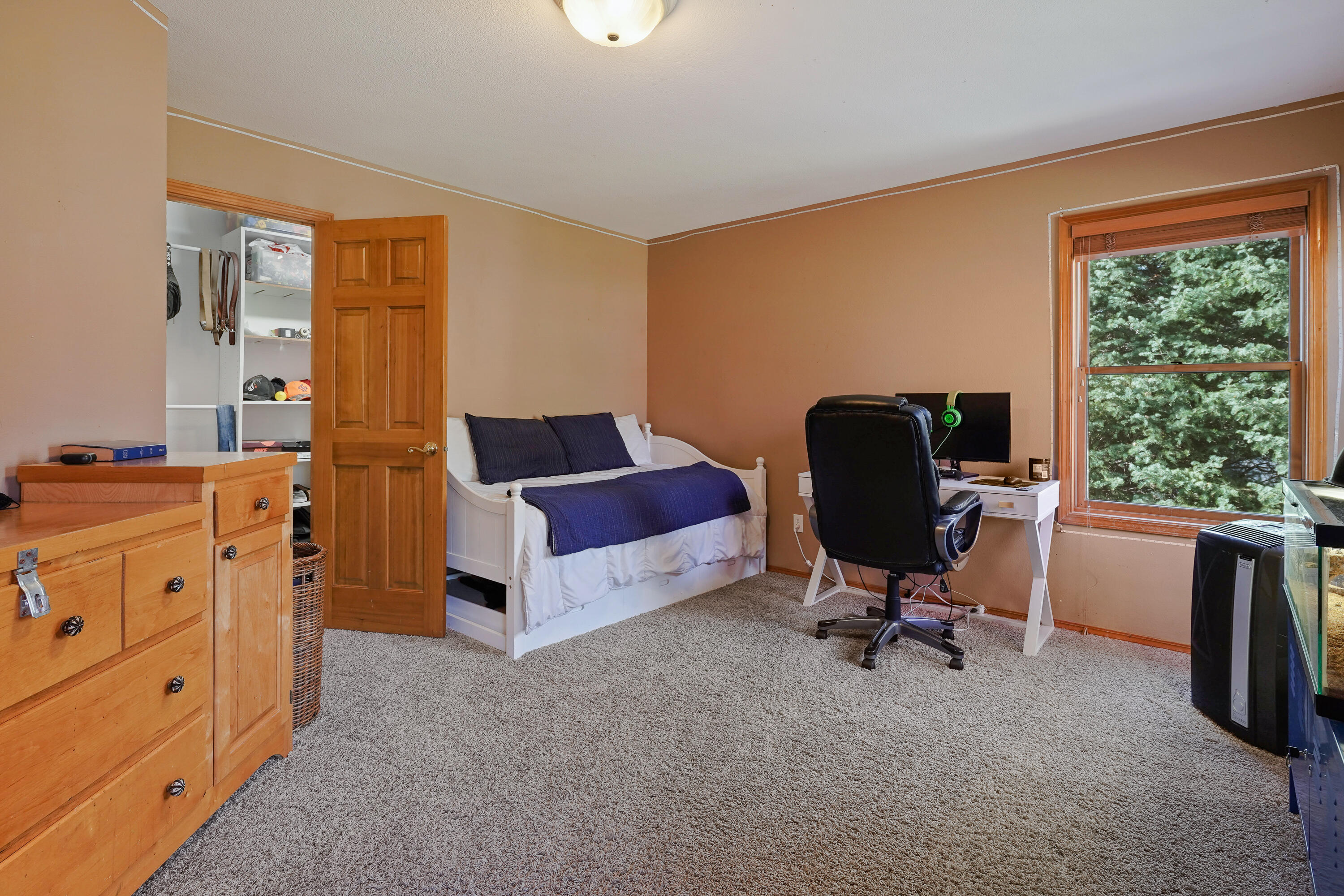 61114 Minaret Circle