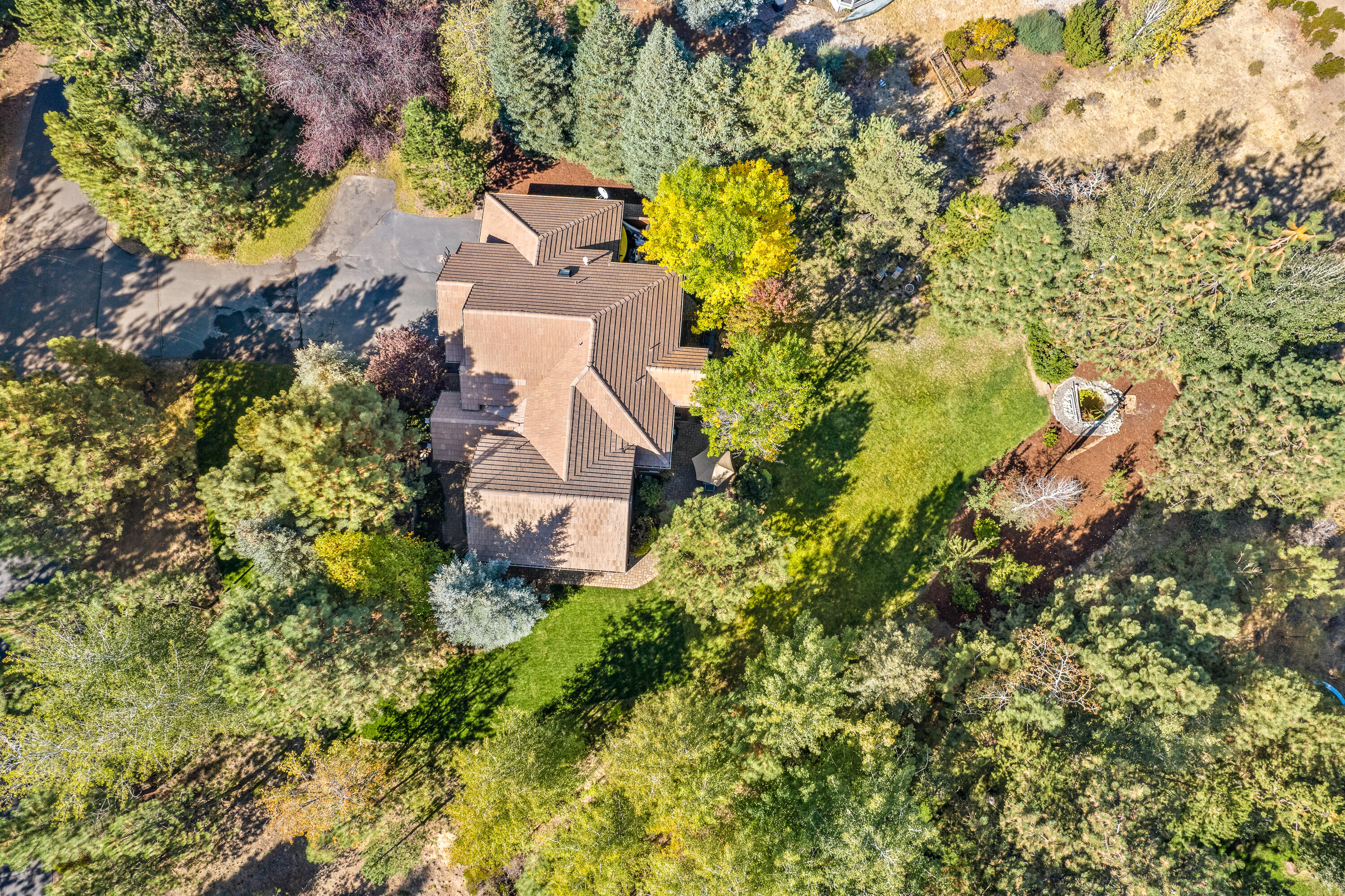 61114 Minaret Circle