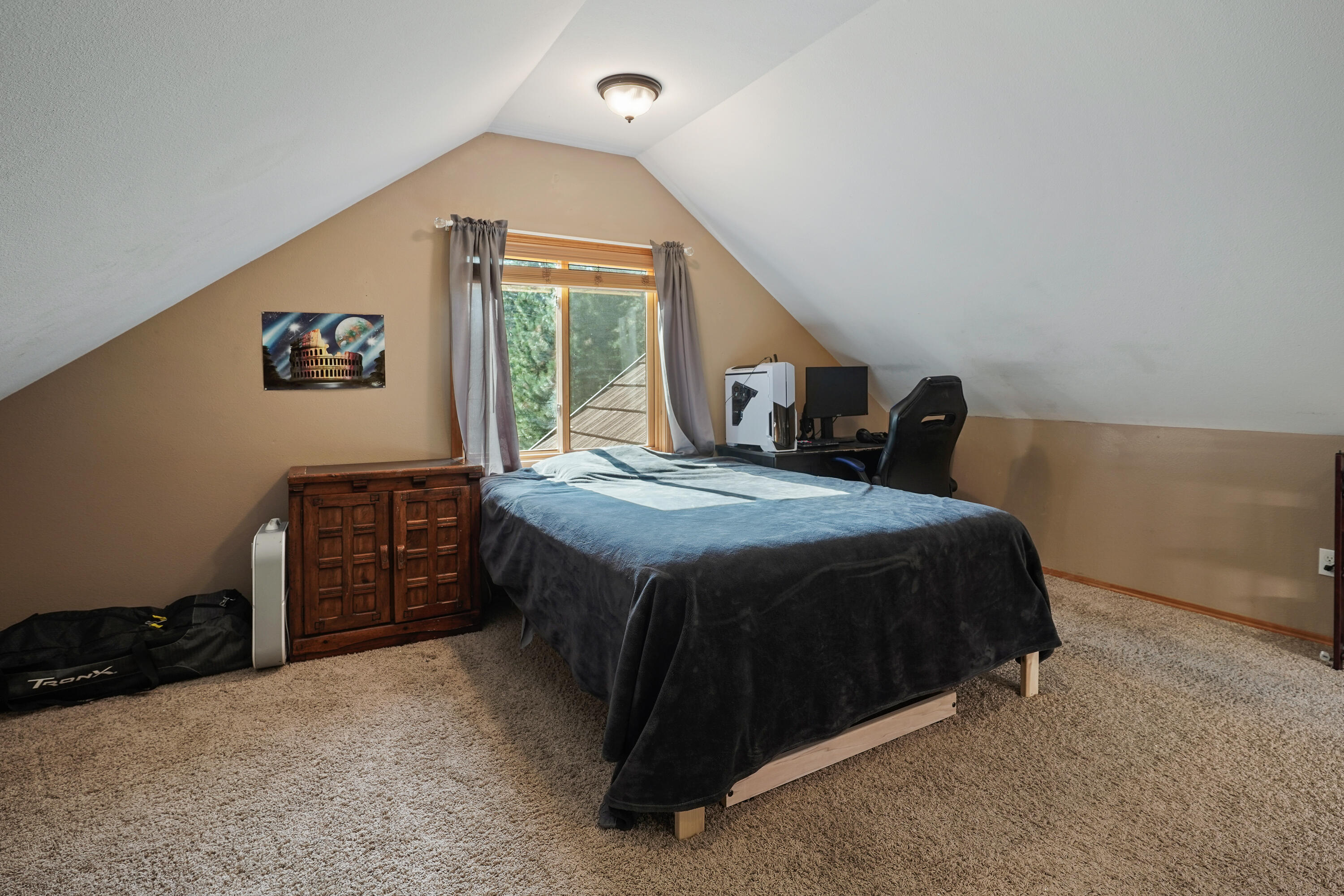 61114 Minaret Circle