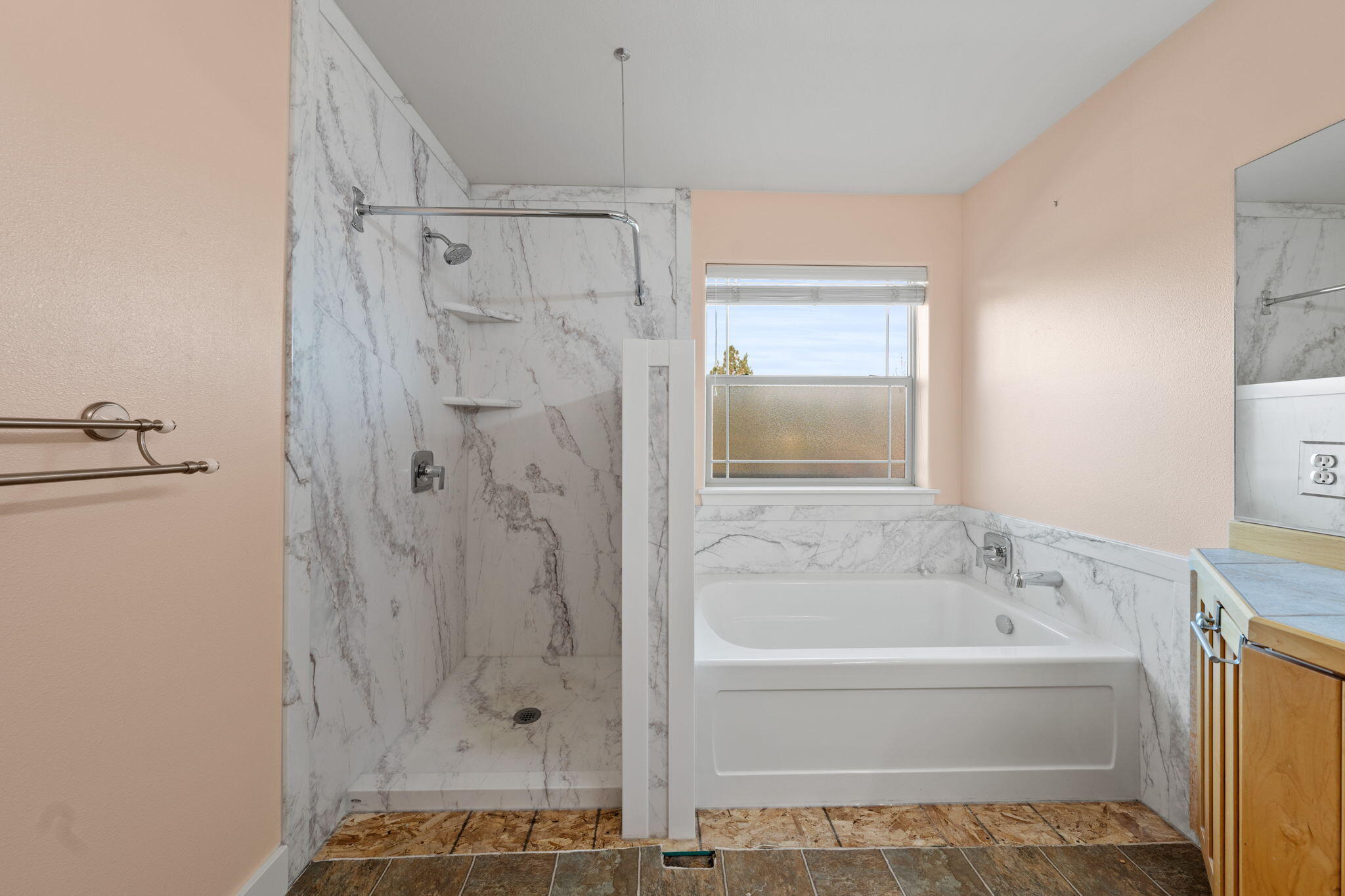 2380 NW Quinn Creek Loop
