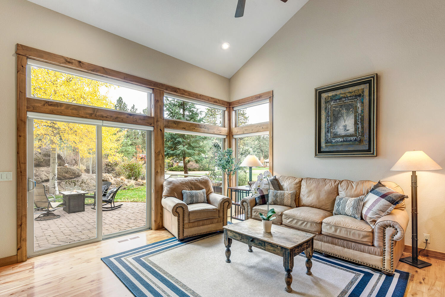 19563 Painted Ridge Loop