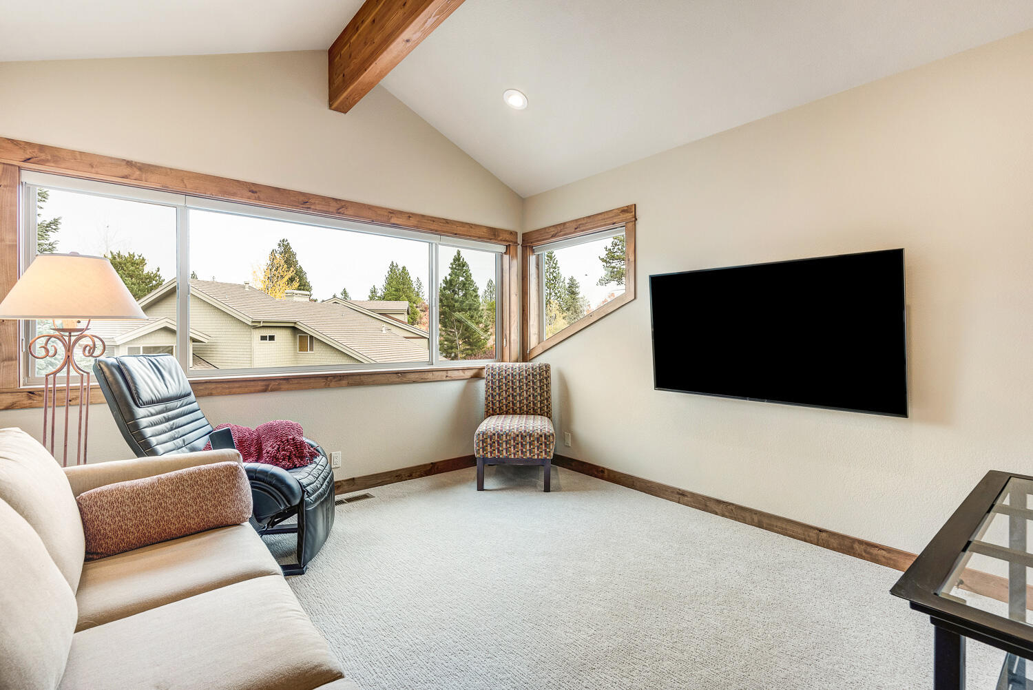 19563 Painted Ridge Loop