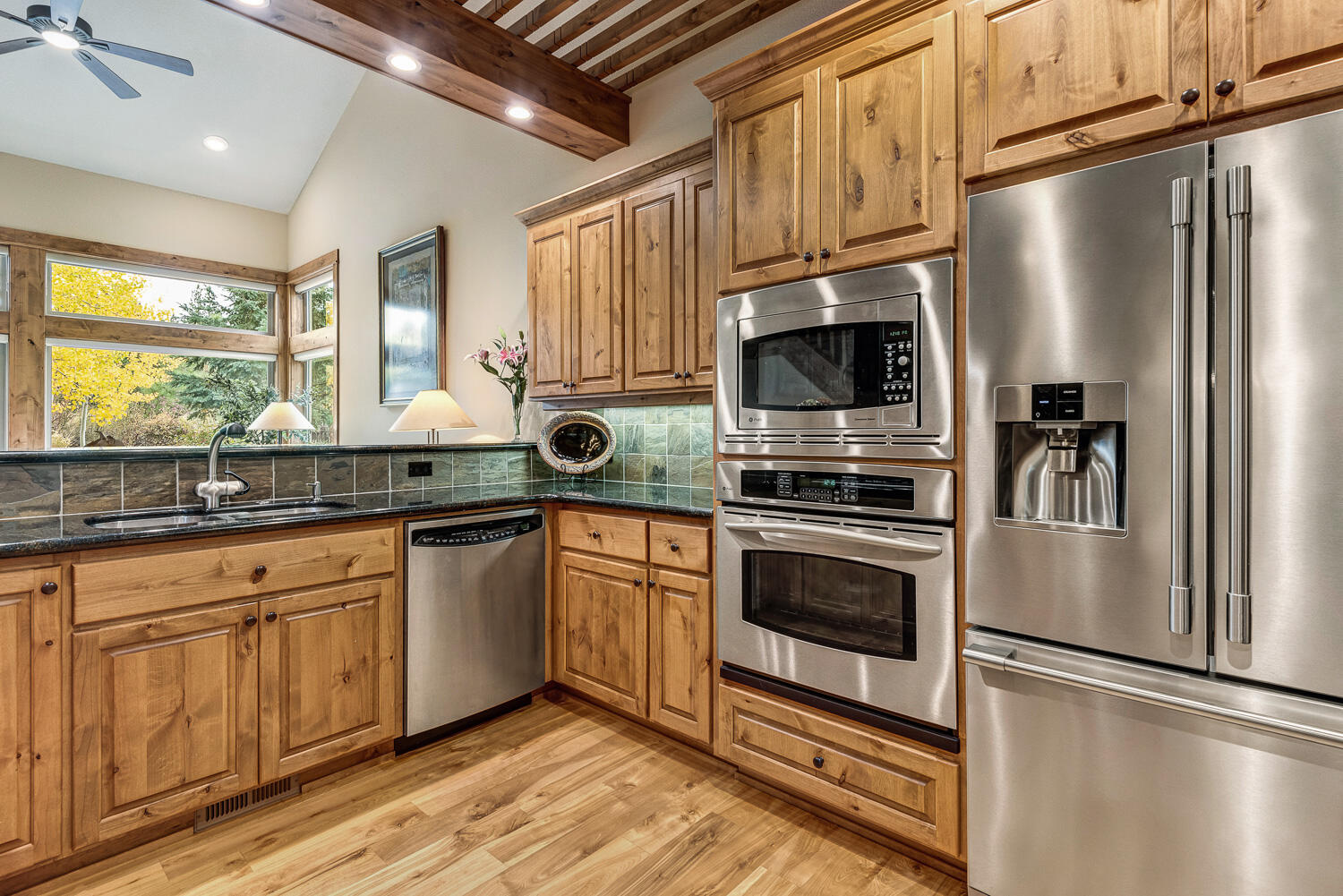 19563 Painted Ridge Loop