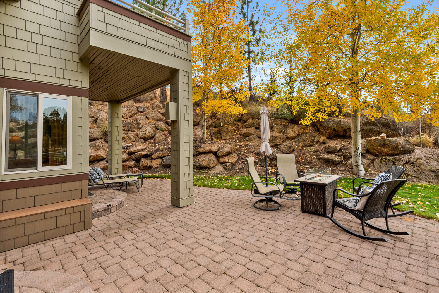 19563 Painted Ridge Loop