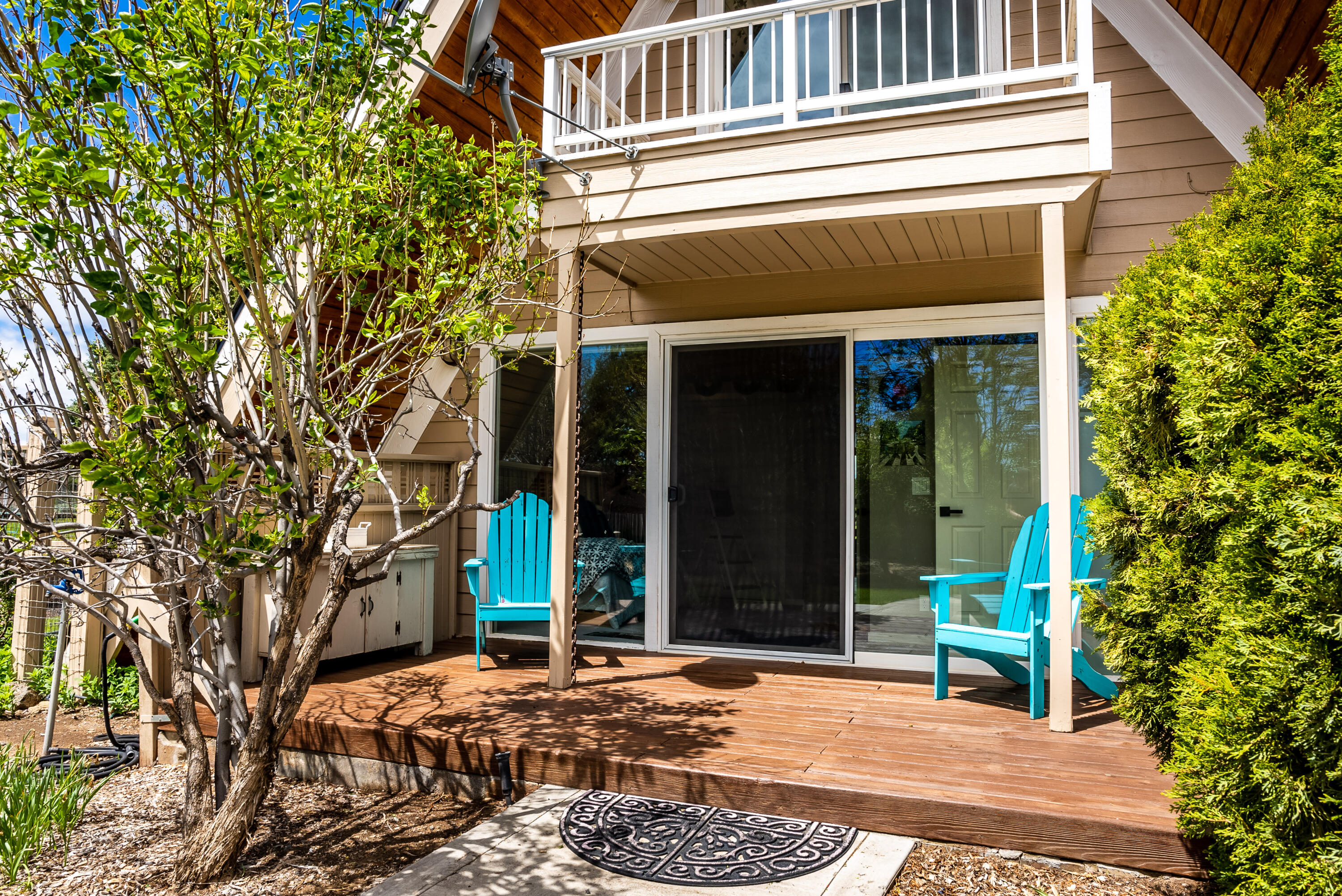 22675 Crestview Lane