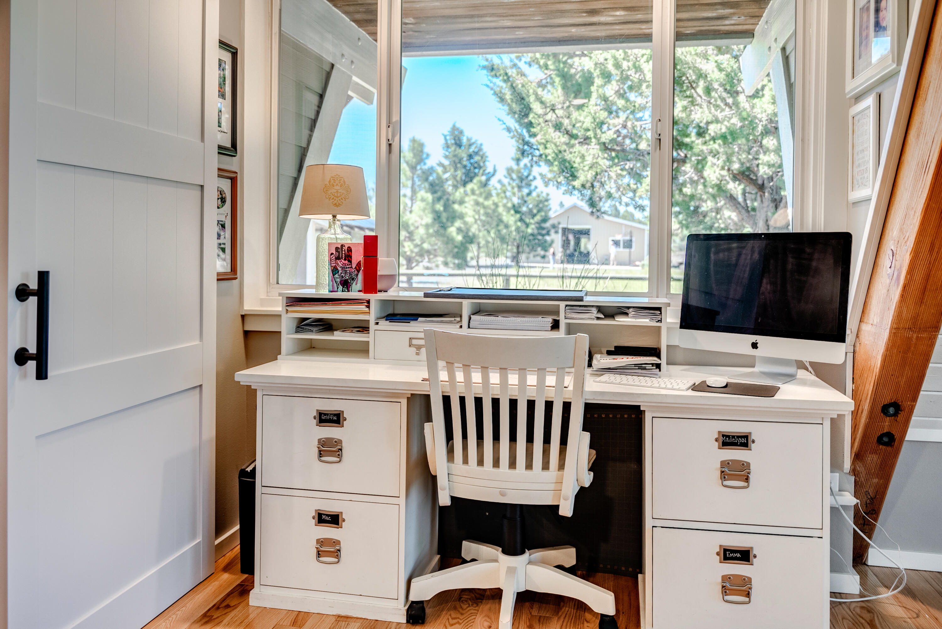 22675 Crestview Lane