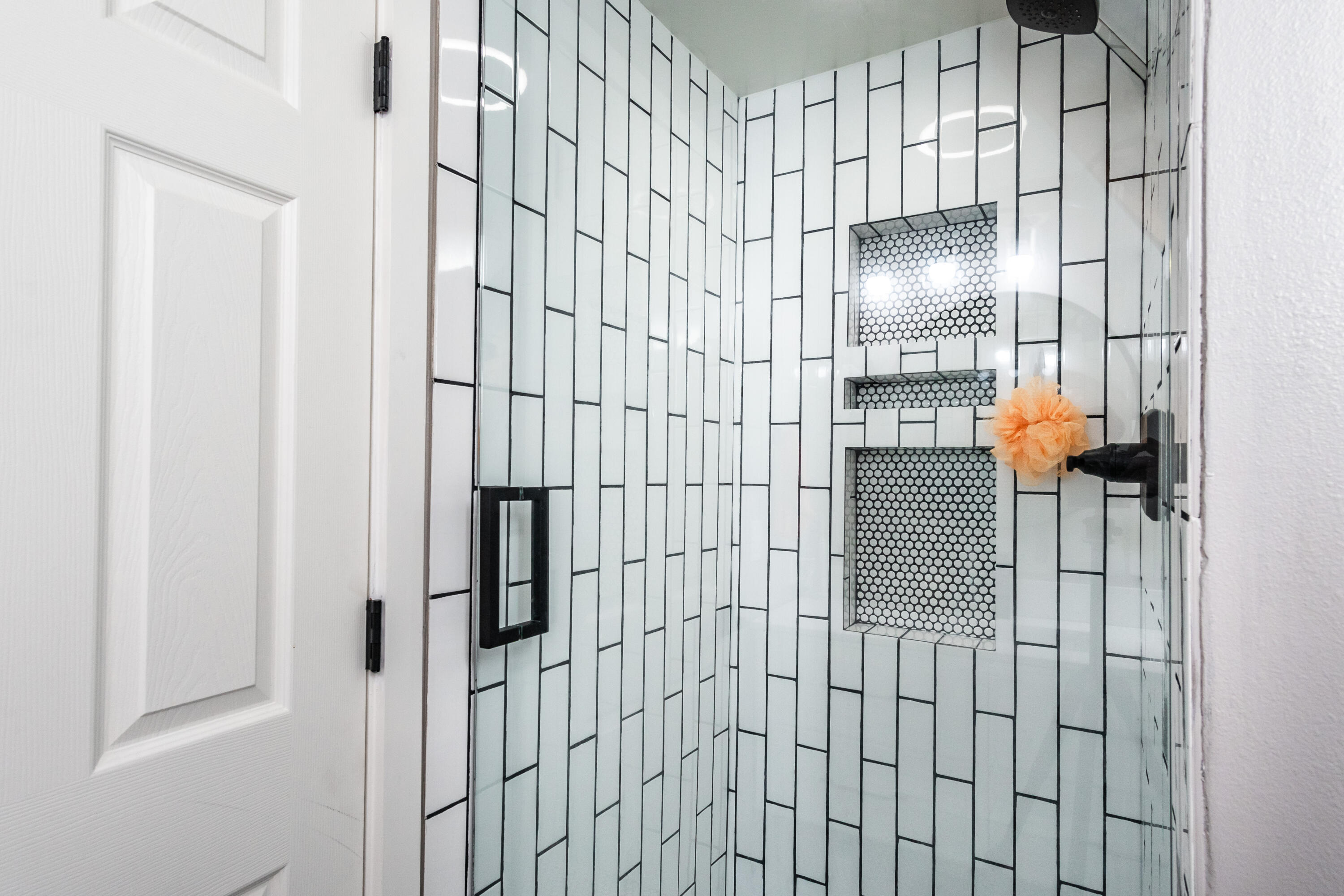 22675 Crestview Lane