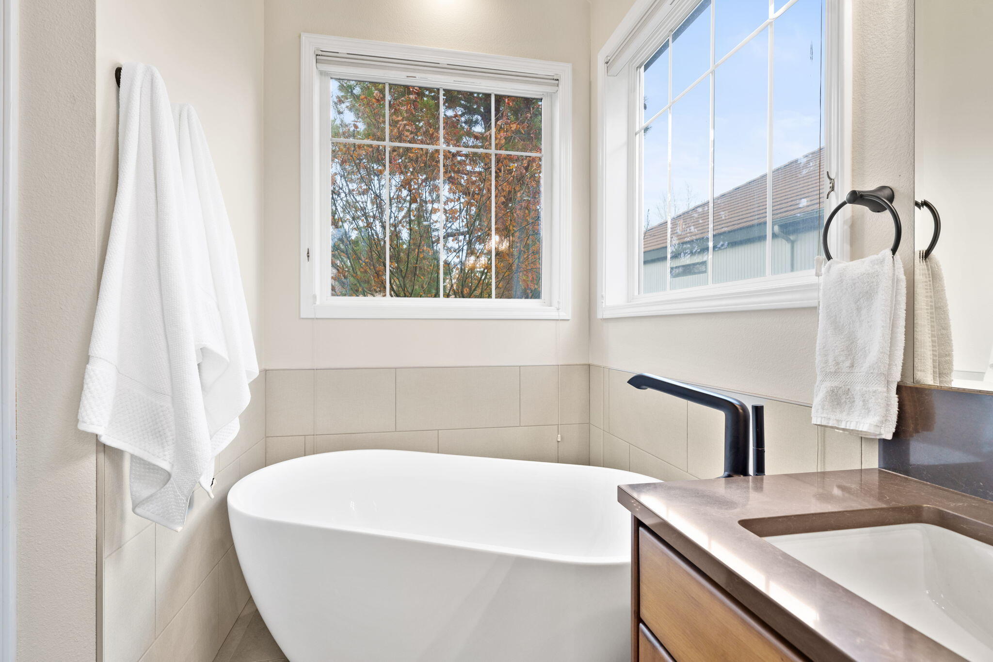 62017 Fall Creek Loop