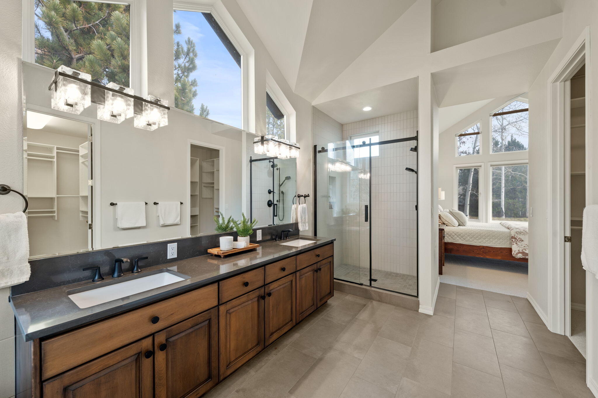 62017 Fall Creek Loop