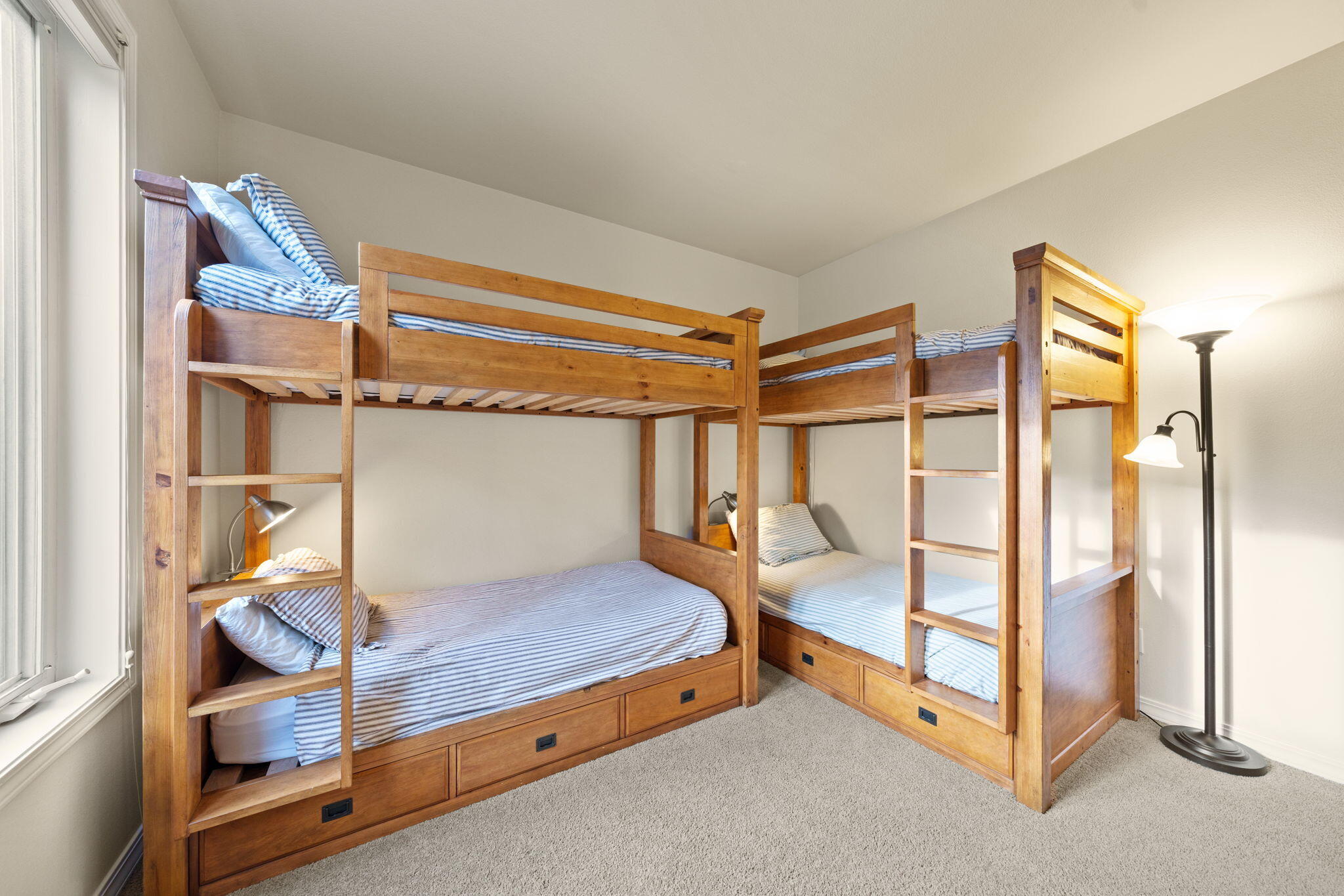 62017 Fall Creek Loop