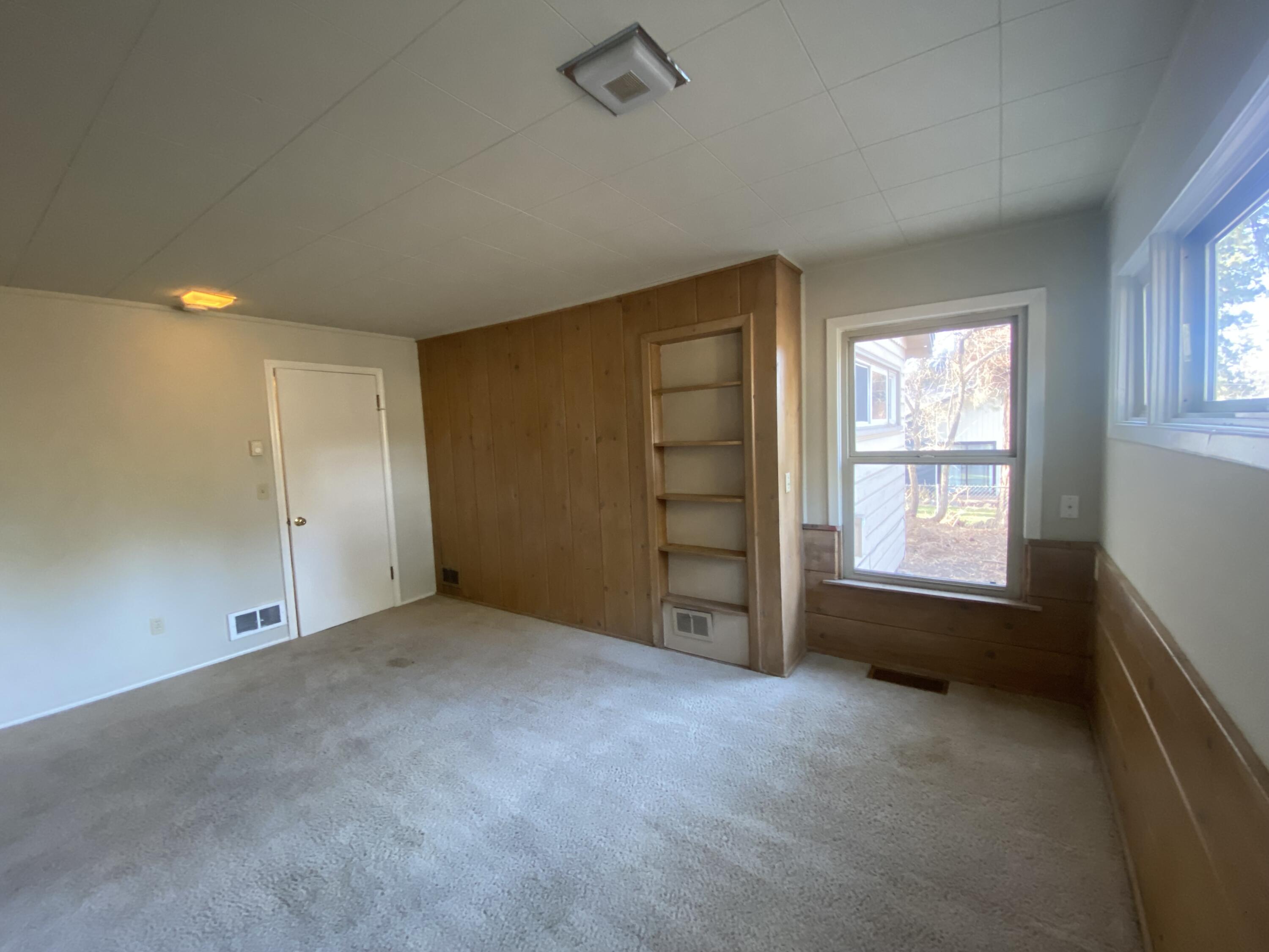 1024 NE Norton Avenue