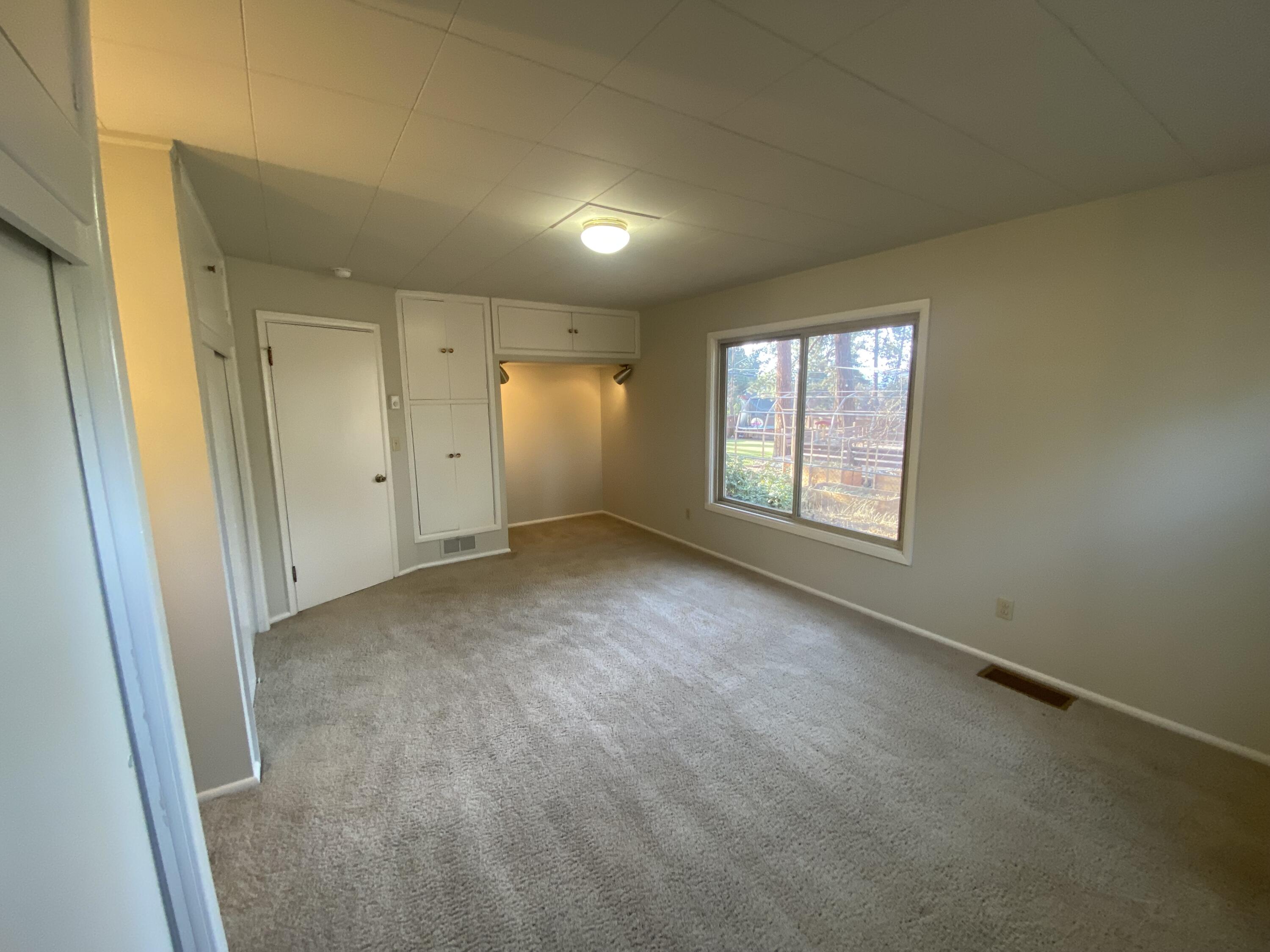 1024 NE Norton Avenue