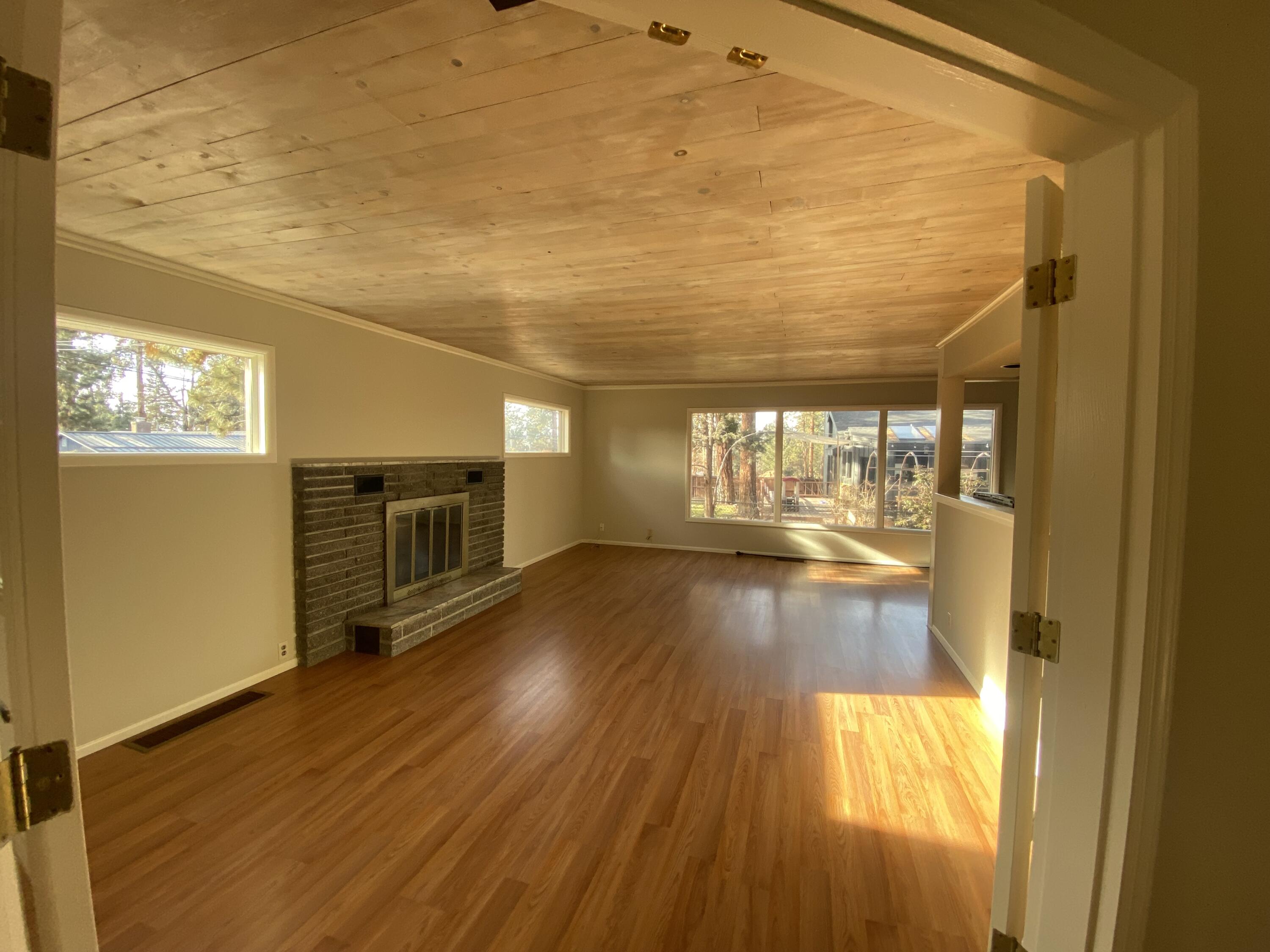 1024 NE Norton Avenue