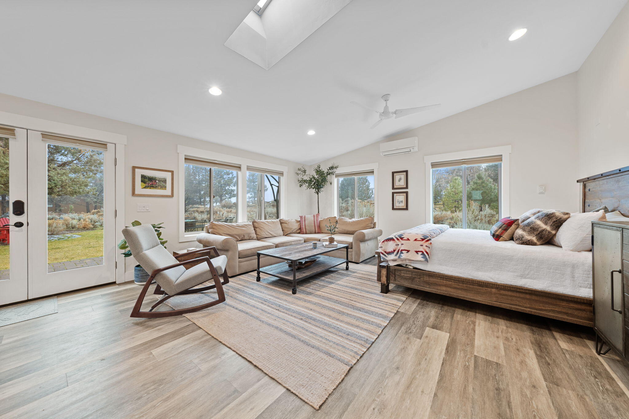 64089 Tumalo Rim Drive