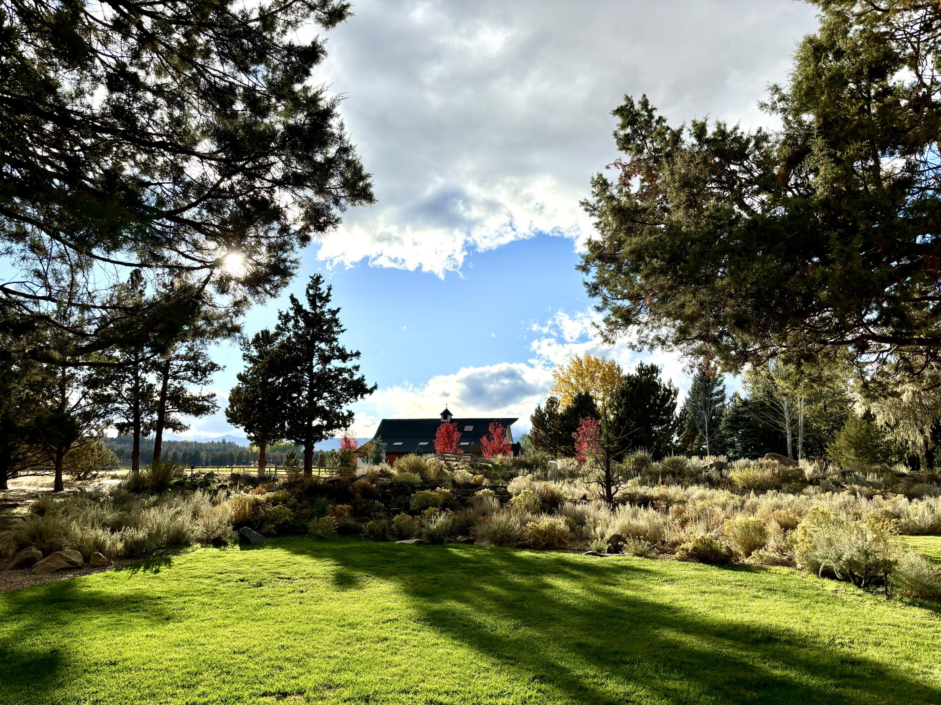 64089 Tumalo Rim Drive