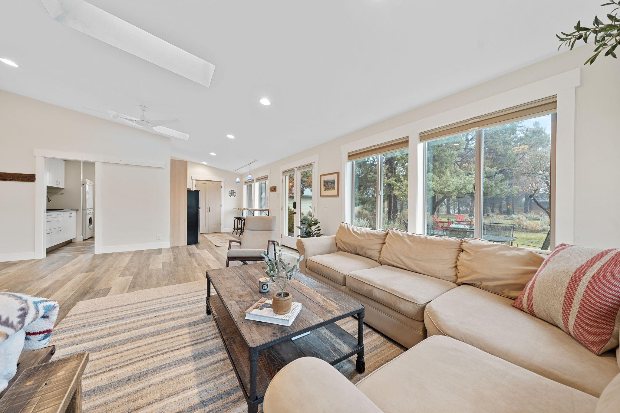 64089 Tumalo Rim Drive