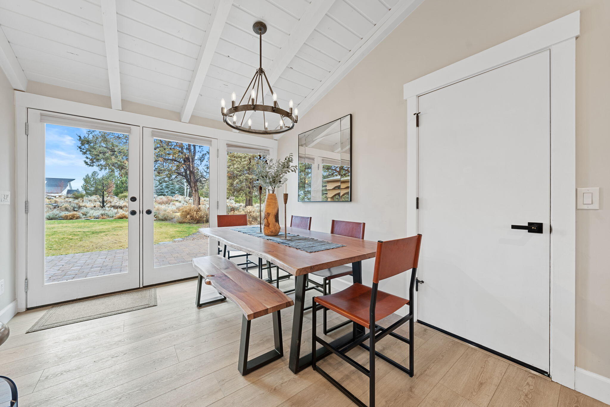 64089 Tumalo Rim Drive