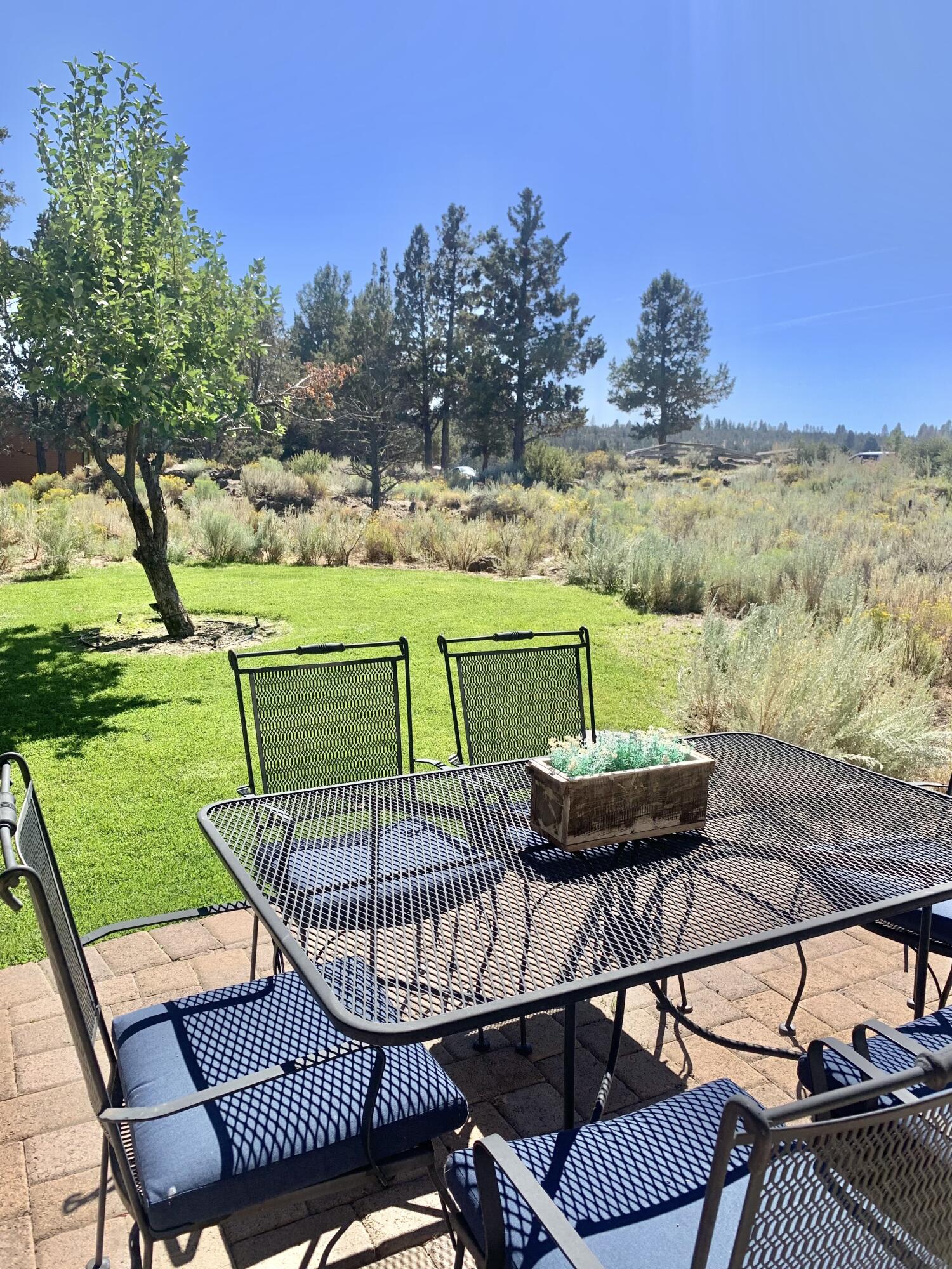 64089 Tumalo Rim Drive