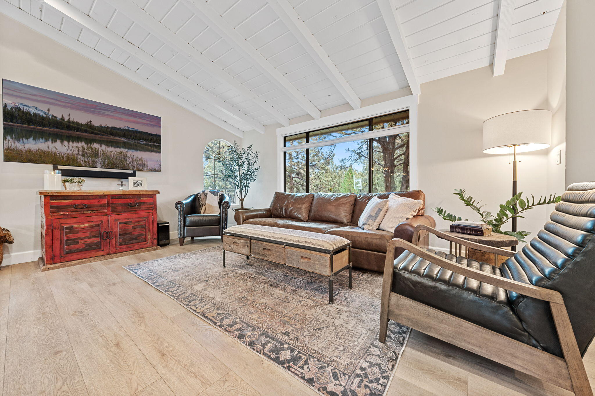 64089 Tumalo Rim Drive